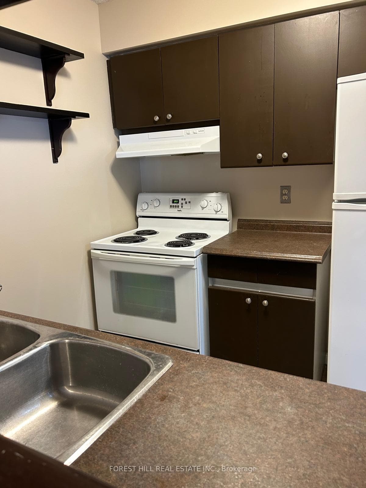 24 Wellesley Street Unit 901 photo 14