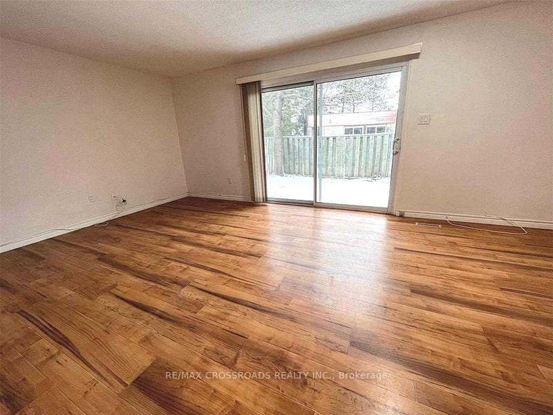 2061 Bridletowne Circle Unit 32 photo 12