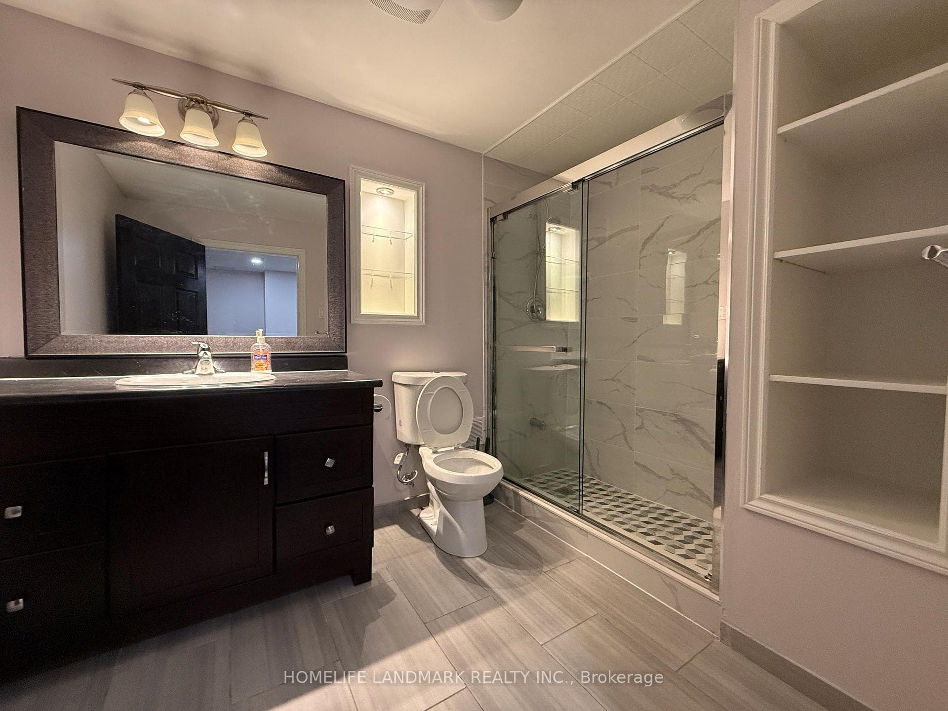 3 Caprara Crescent Unit BSMT photo 22