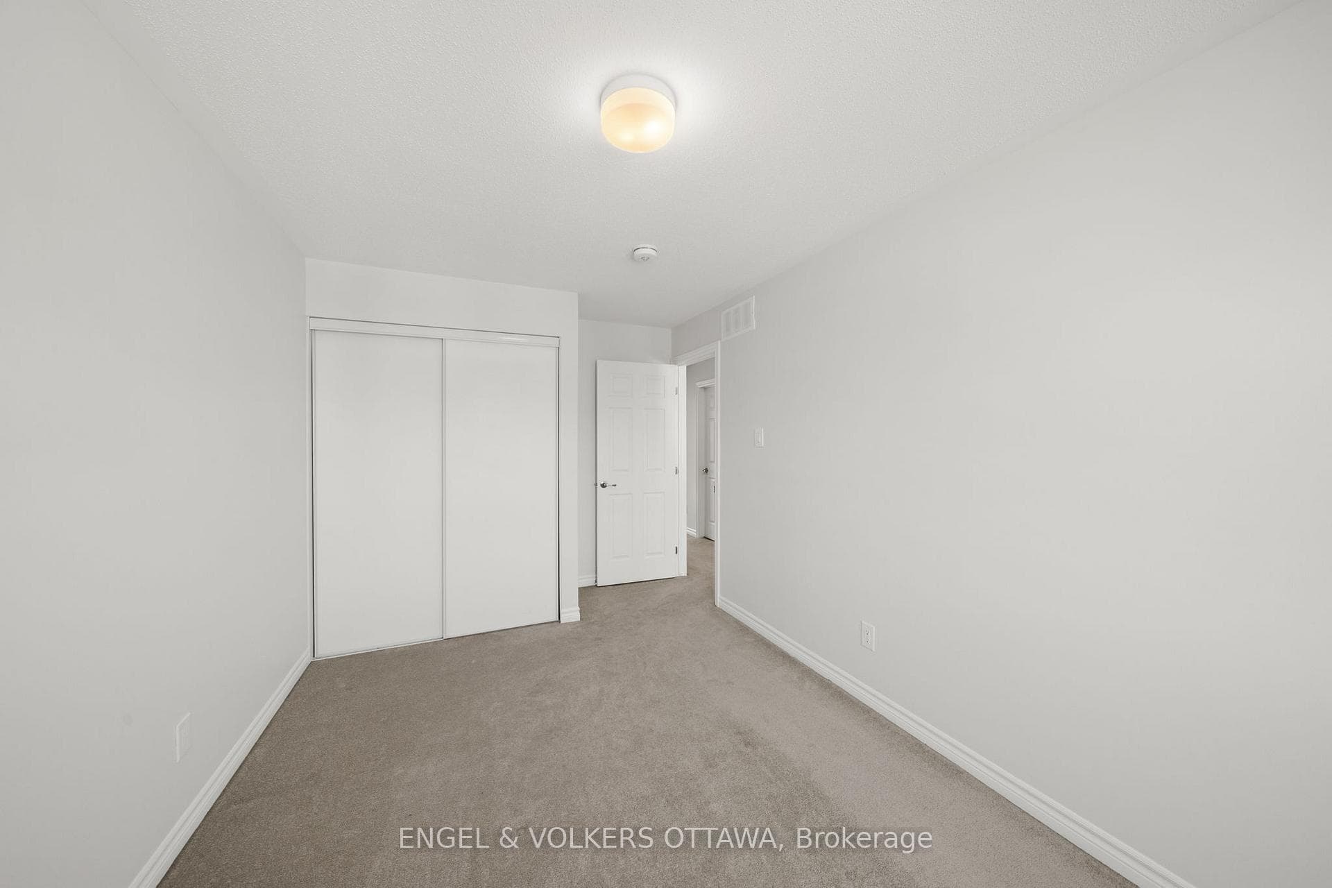 705 PERSEUS Avenue photo 24
