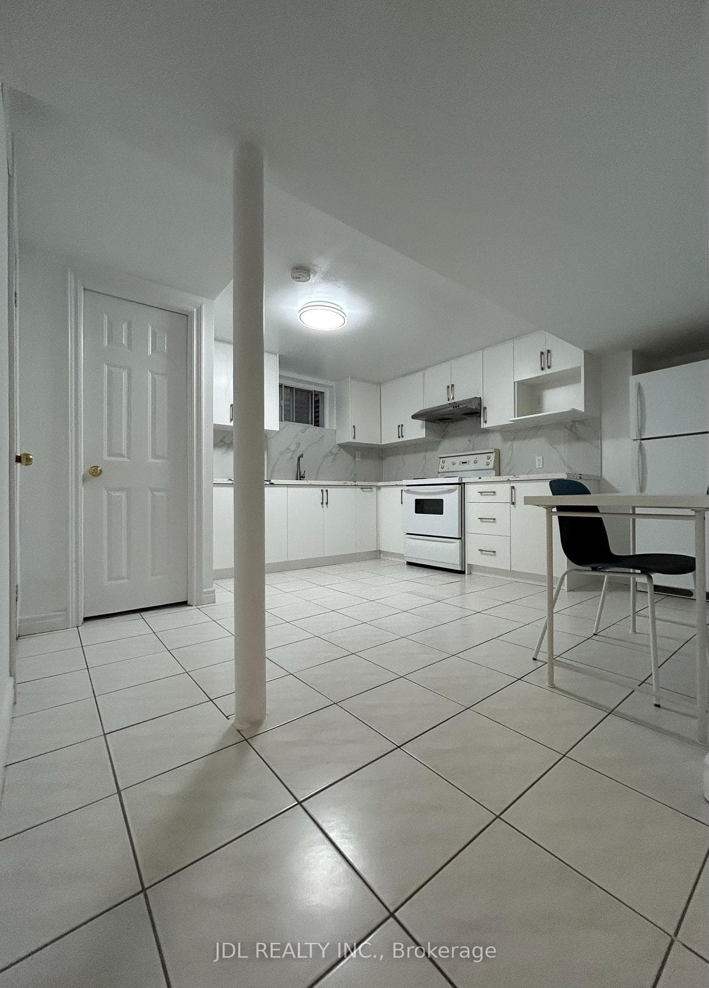 27 Macklingate Ct Court Unit Three-Bedroom Bsmt photo 11