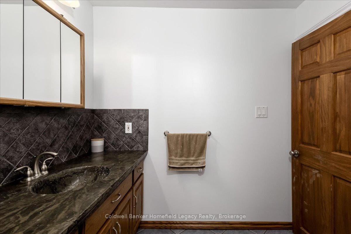 148 Church Avenue photo 24