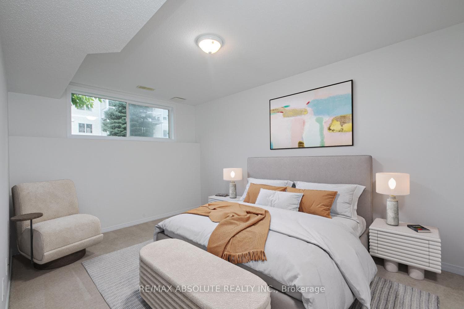 250 Gershwin Private photo 18