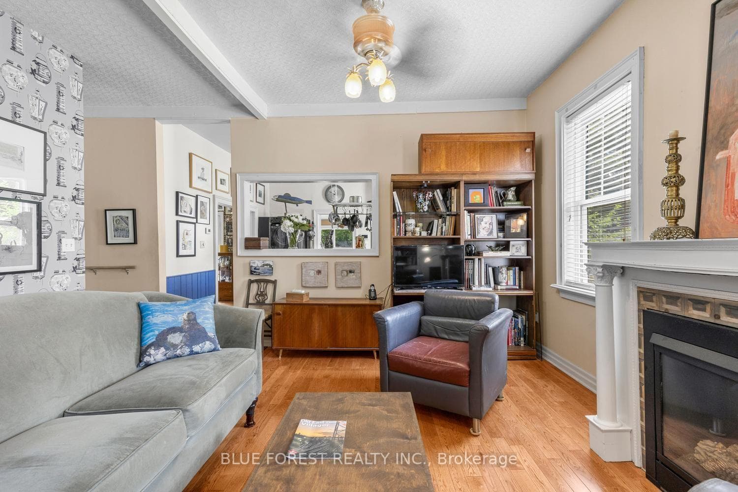 550 Elizabeth Street photo 8