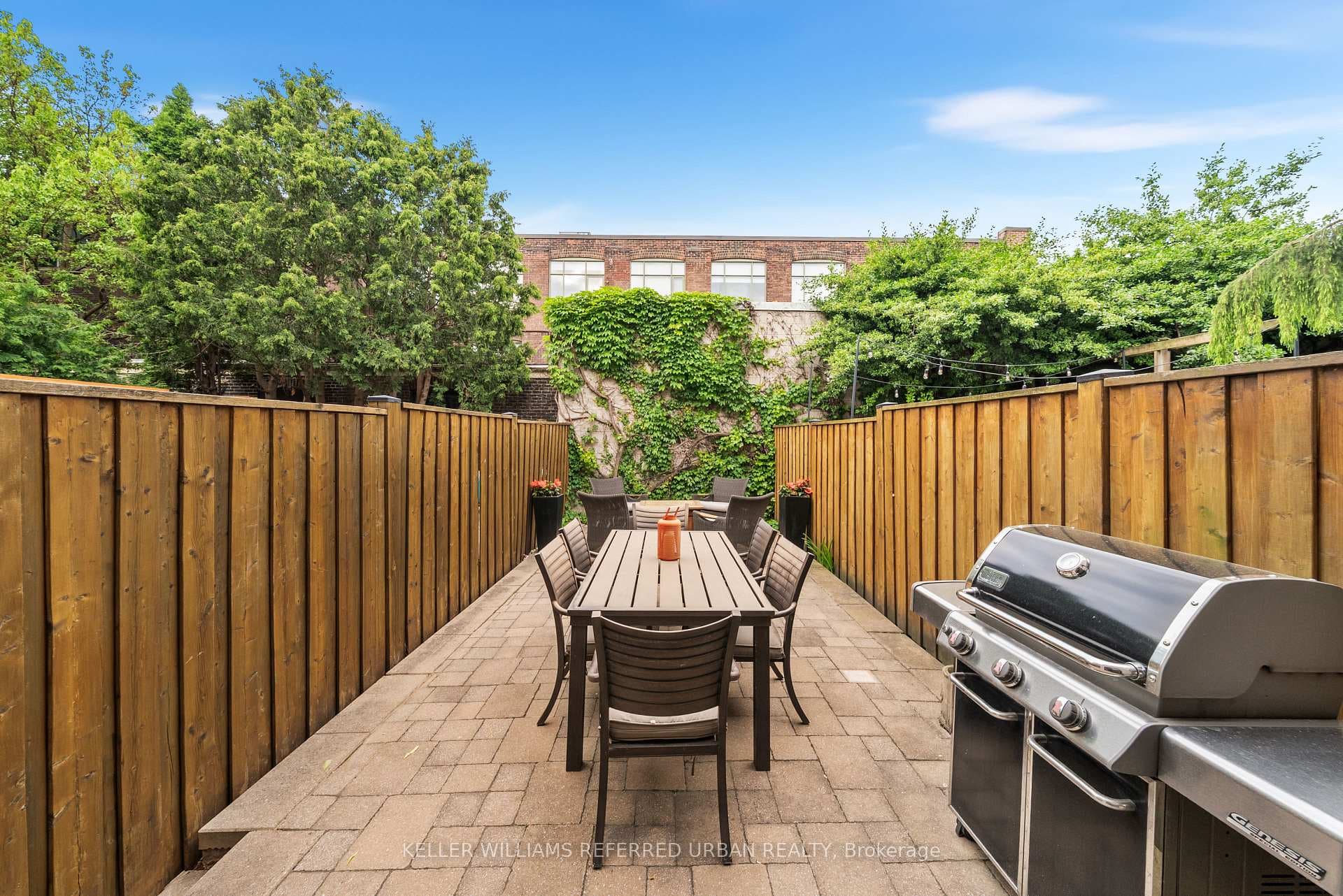 167 Strachan Avenue photo 35
