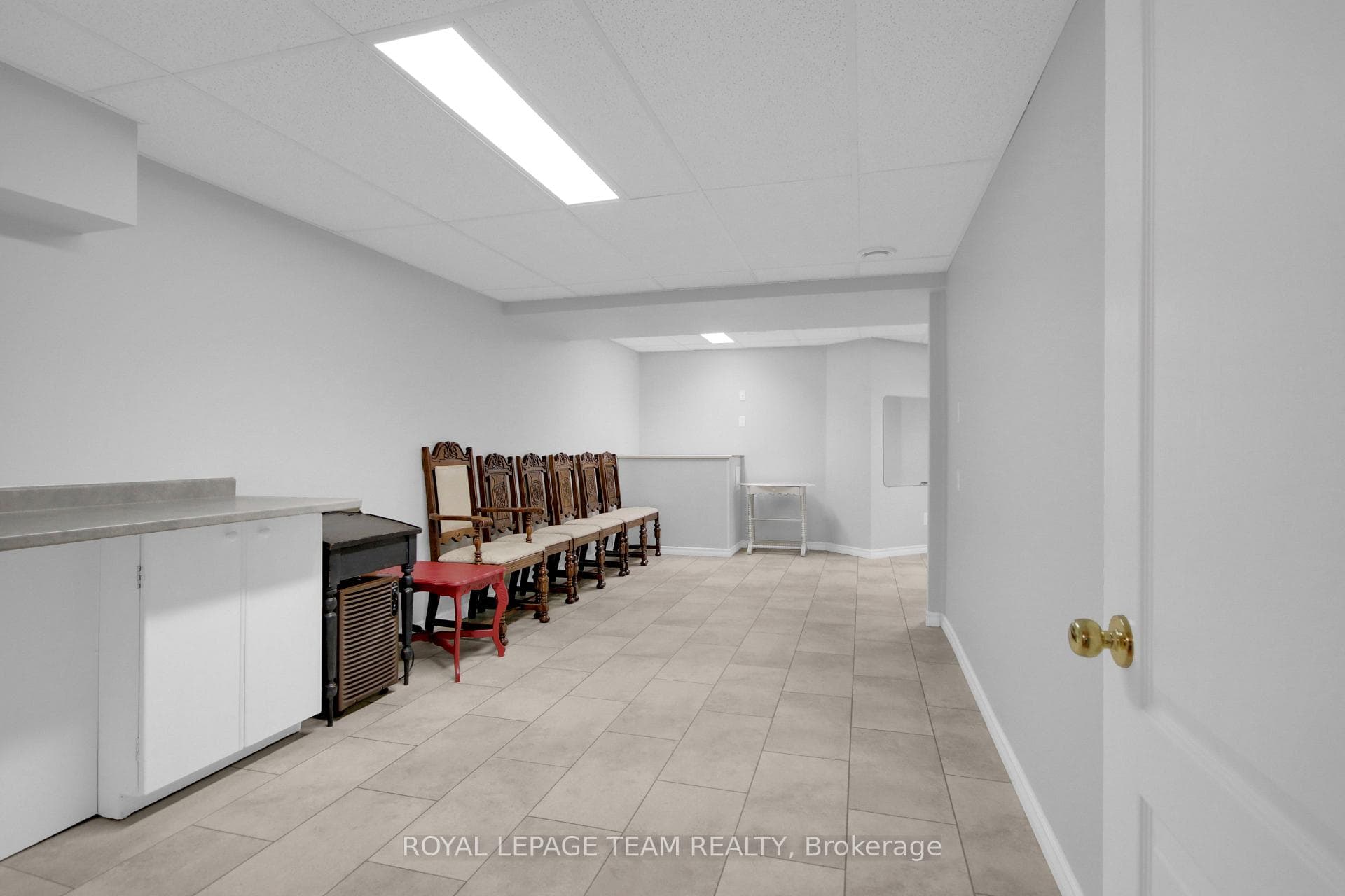 Recreation Room / Hobby Room
