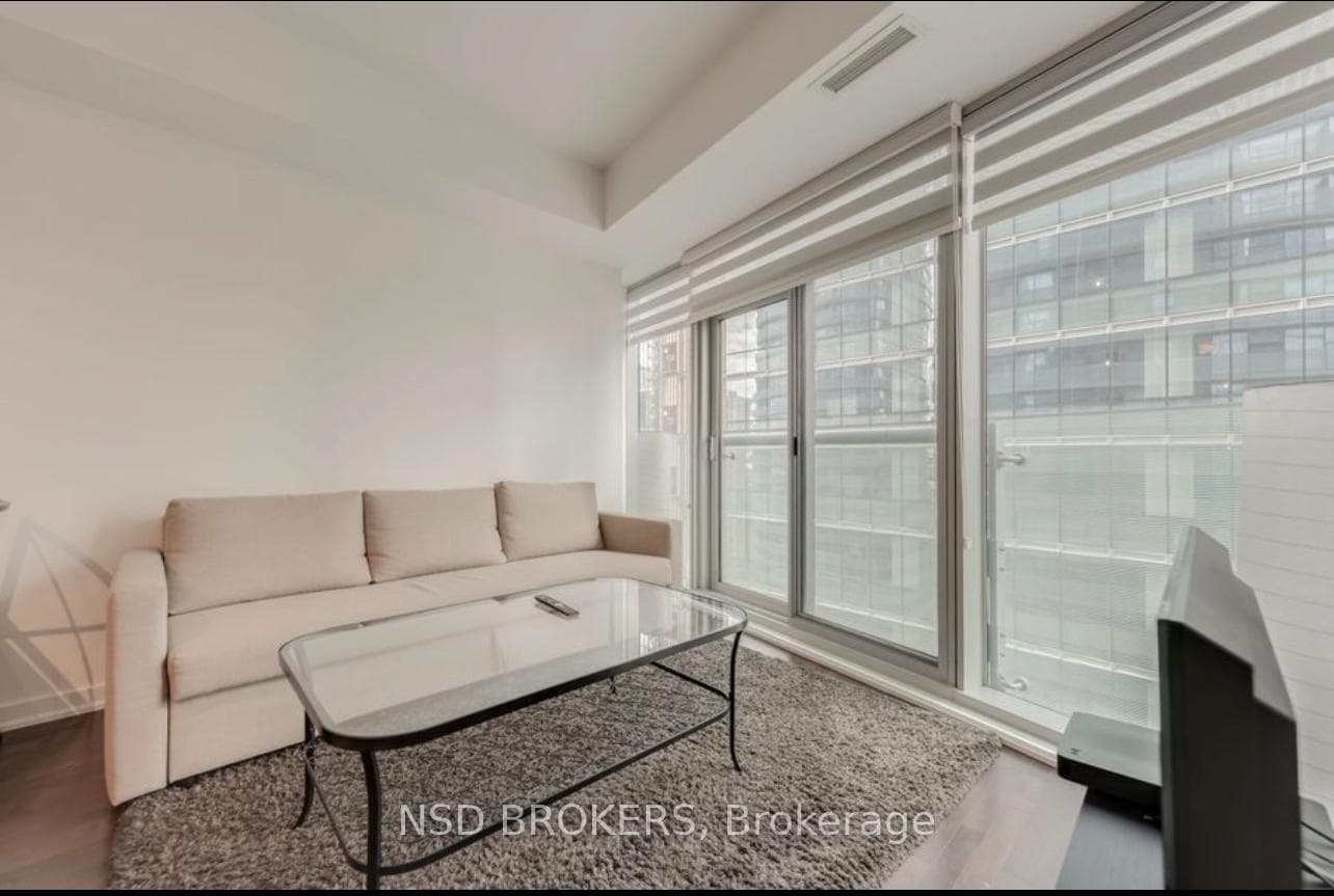 14 York Street Unit 2510 photo 5