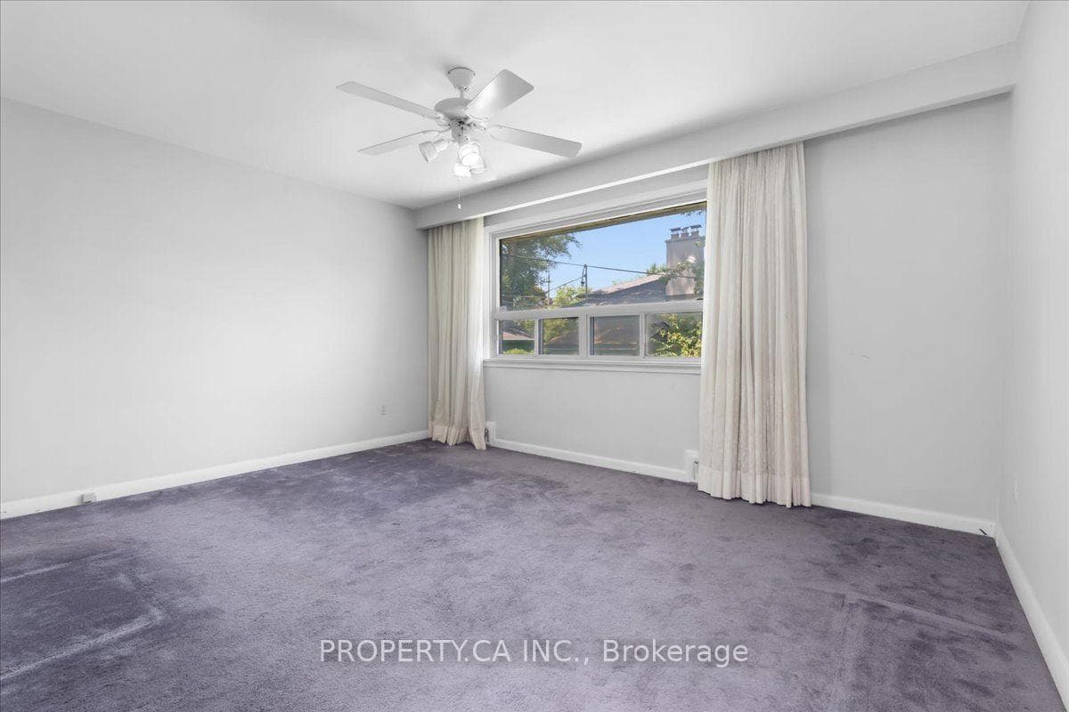 48 Kennard Avenue photo 17