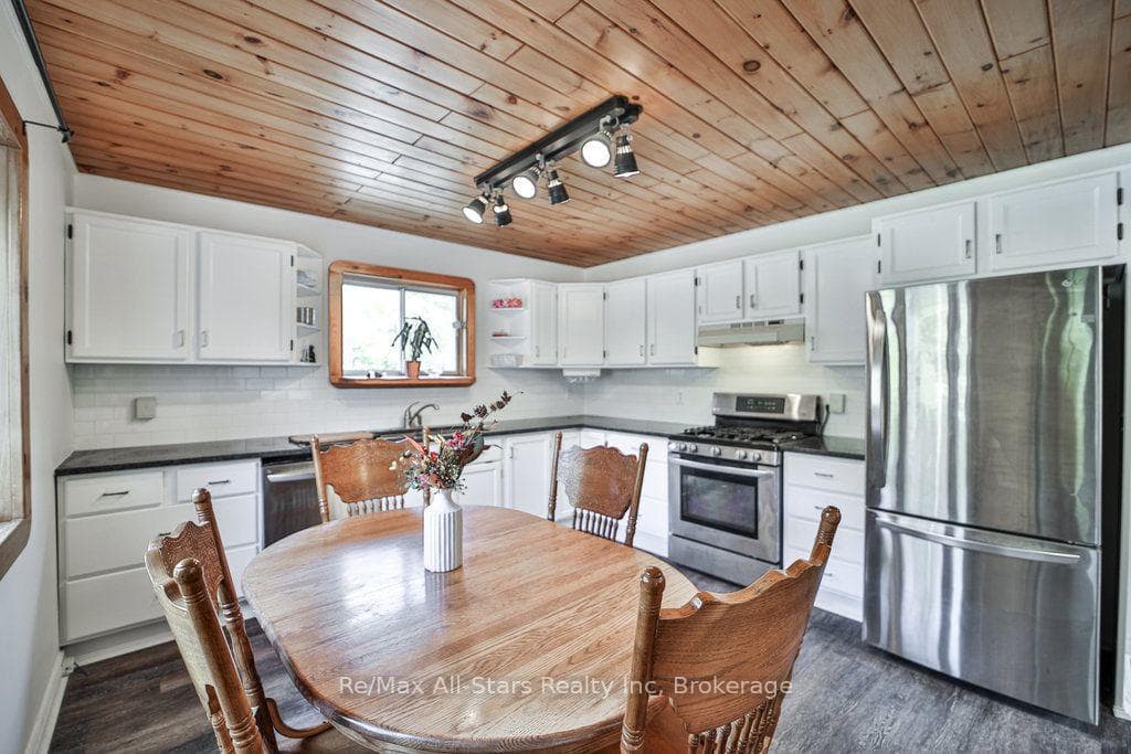 410 Etwell Road photo 12