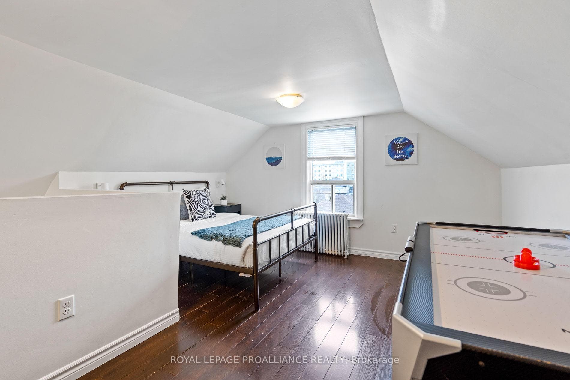 5654 Desson Avenue Unit Upper photo 16