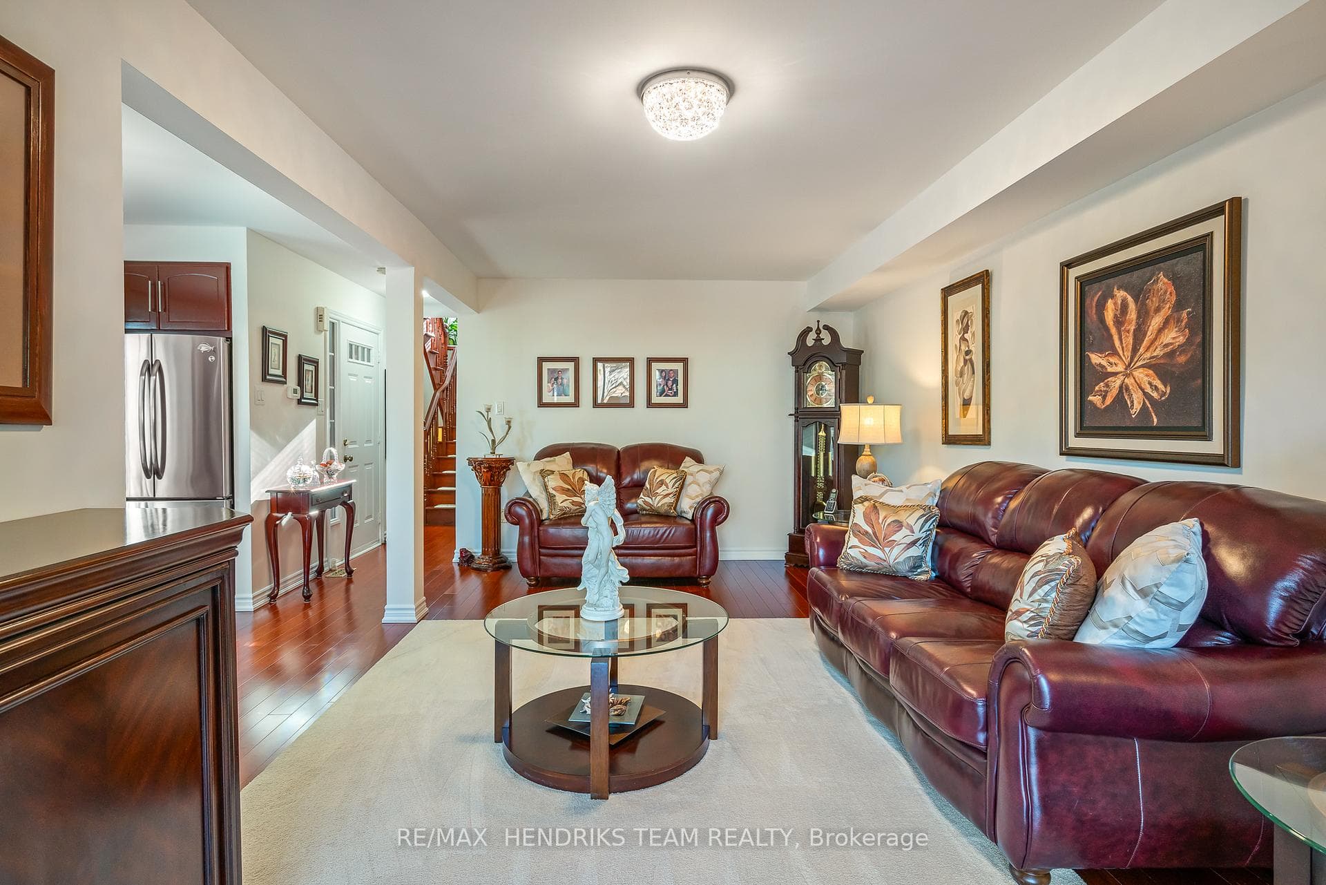 28 Elderberry Avenue photo 7