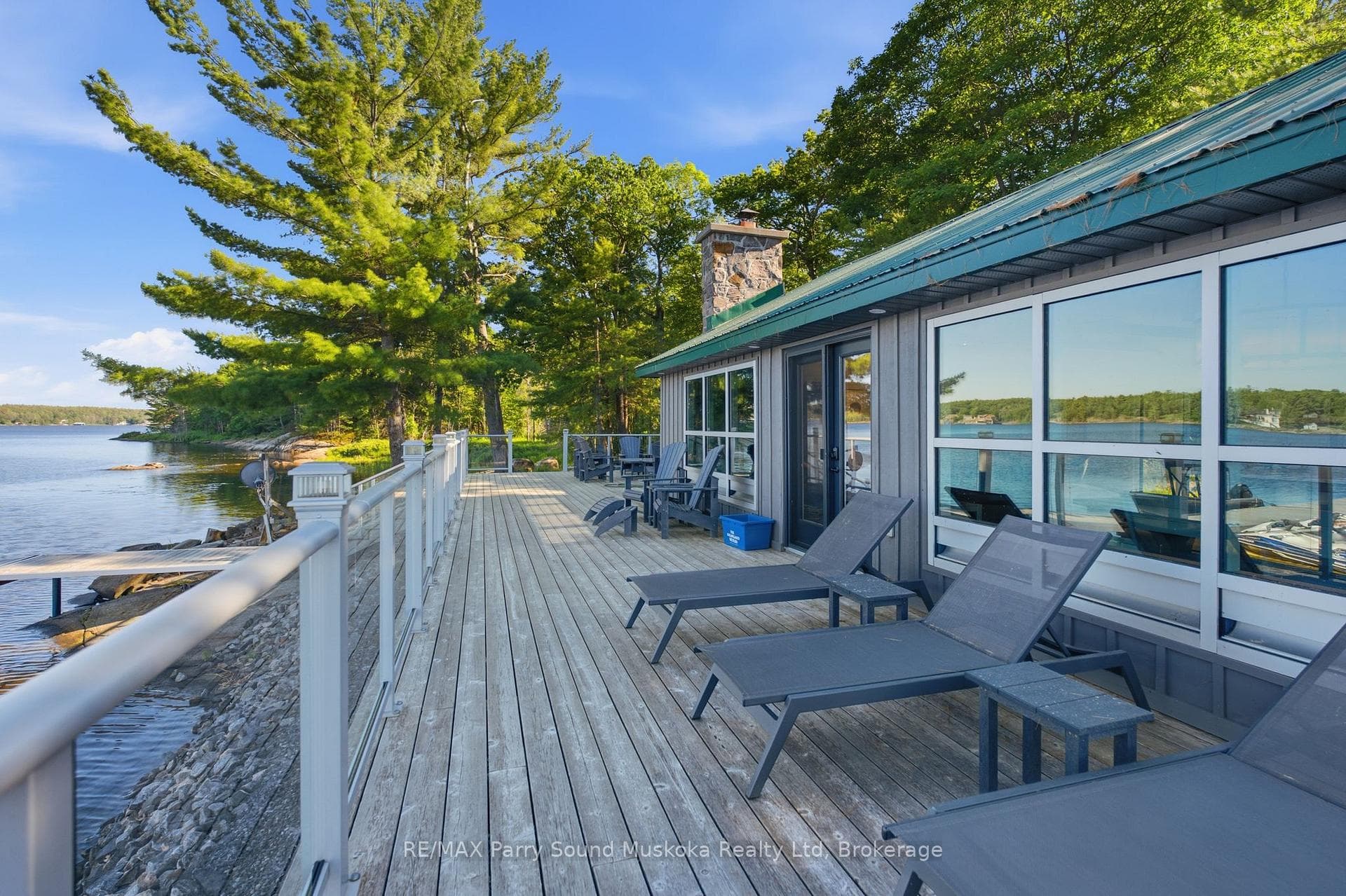 1 A15 Island photo 43