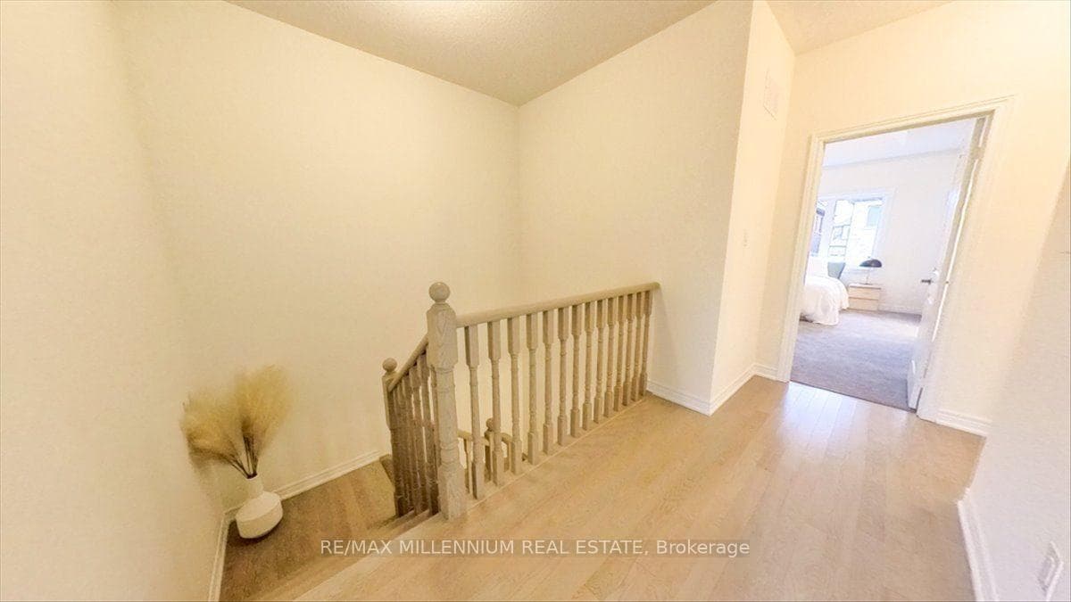20 Littlewood Drive photo 21