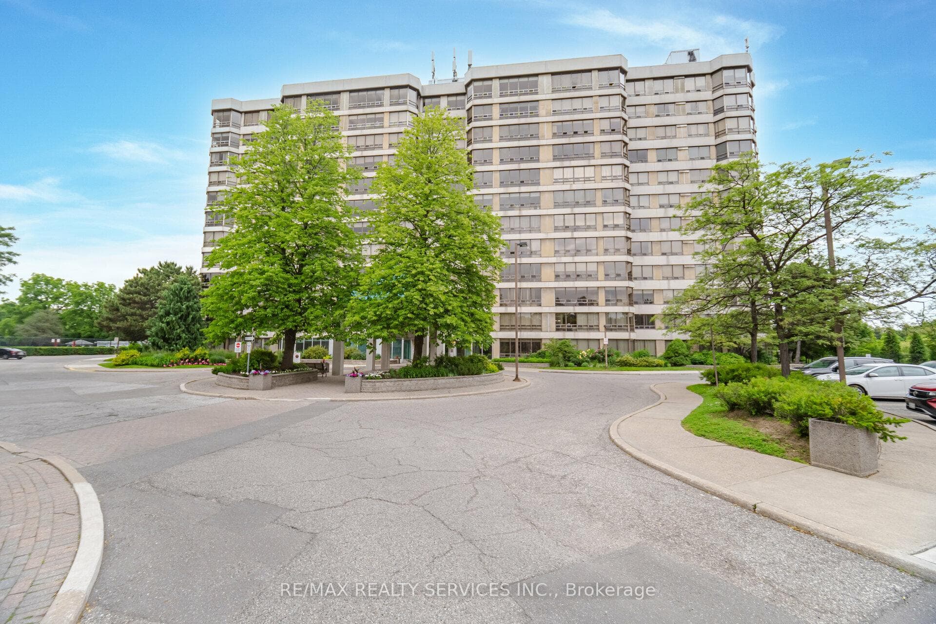 330 Mill Street Unit #912 photo 35