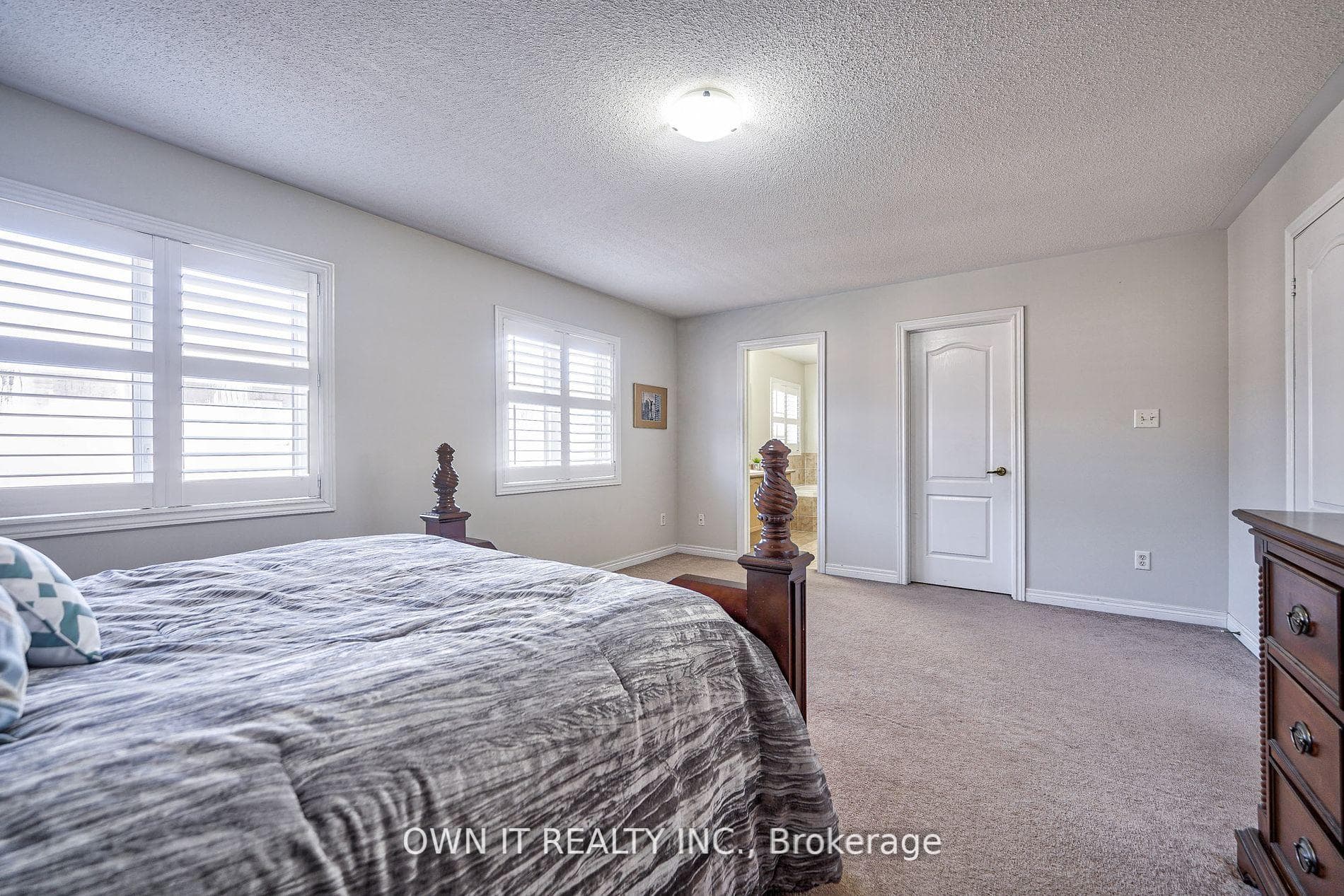10 Cedarsprings Way photo 20