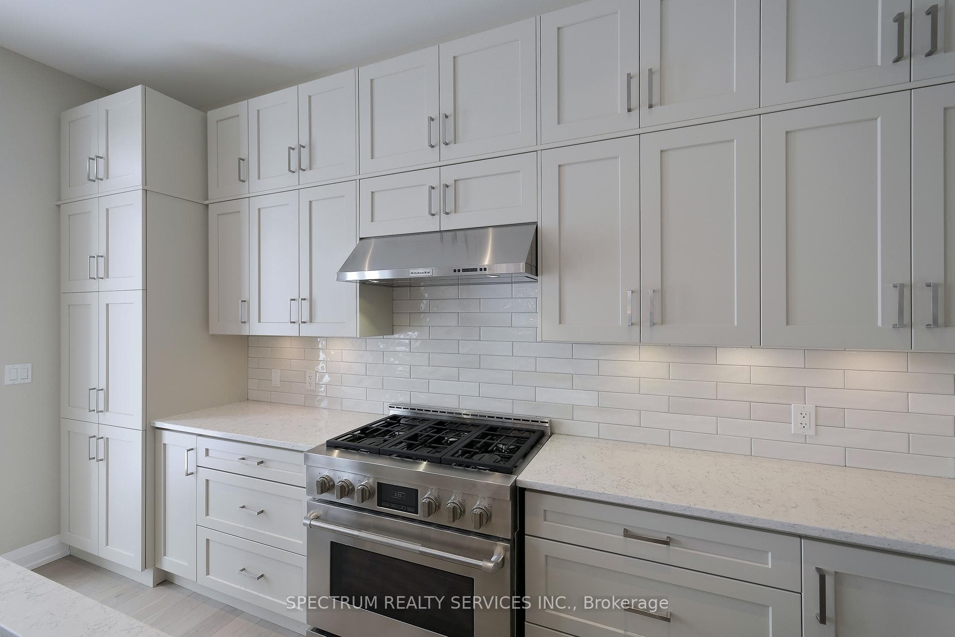 60 Crimson King Way photo 10