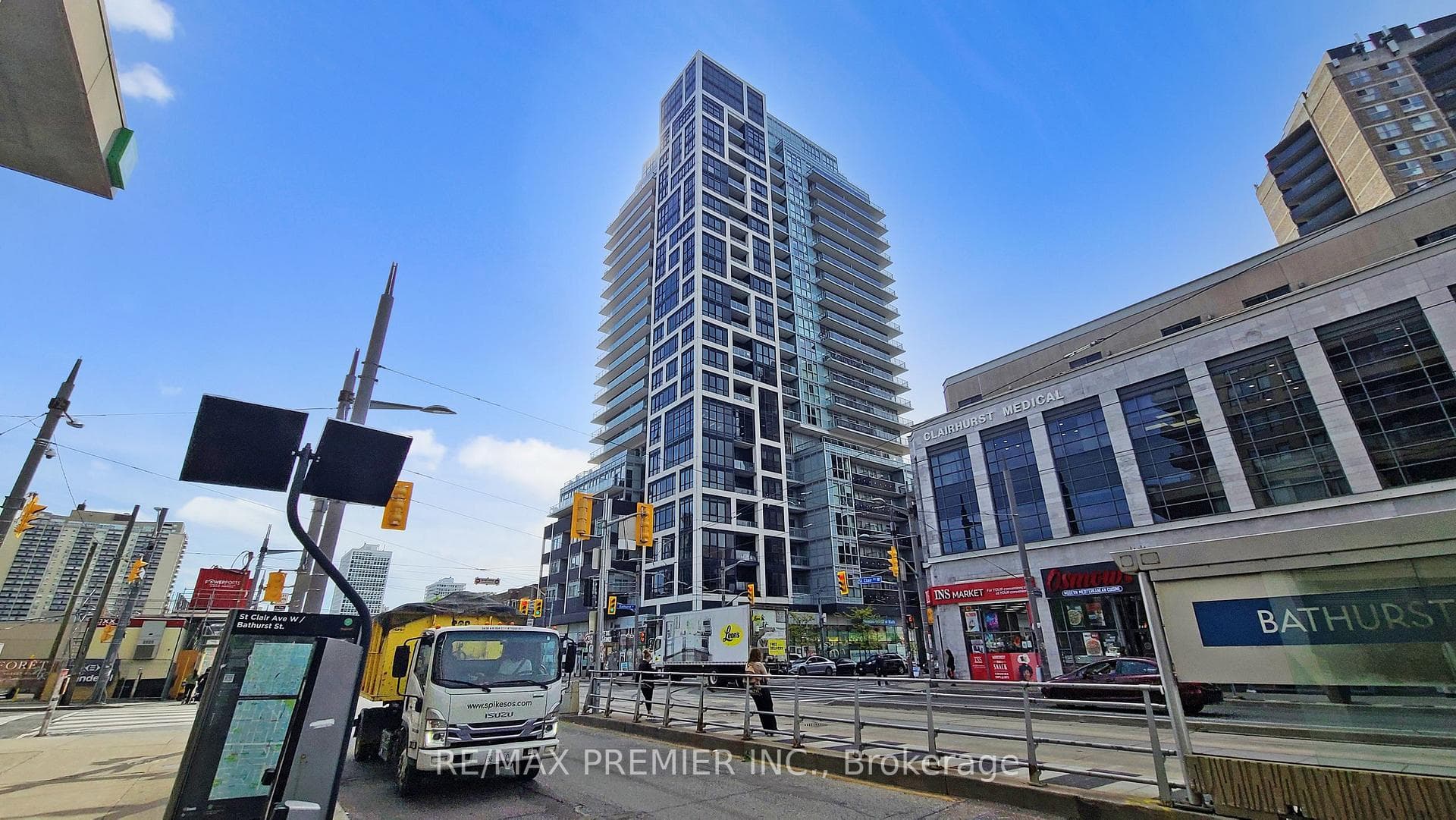 501 St Clair Avenue Unit 420 photo 1