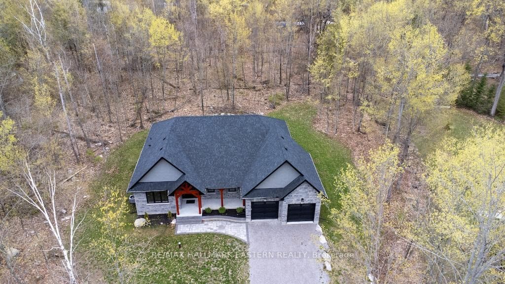 11 Maplewood Court photo 48