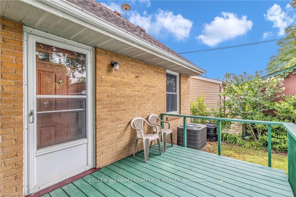 9 Airdrie Avenue photo 28