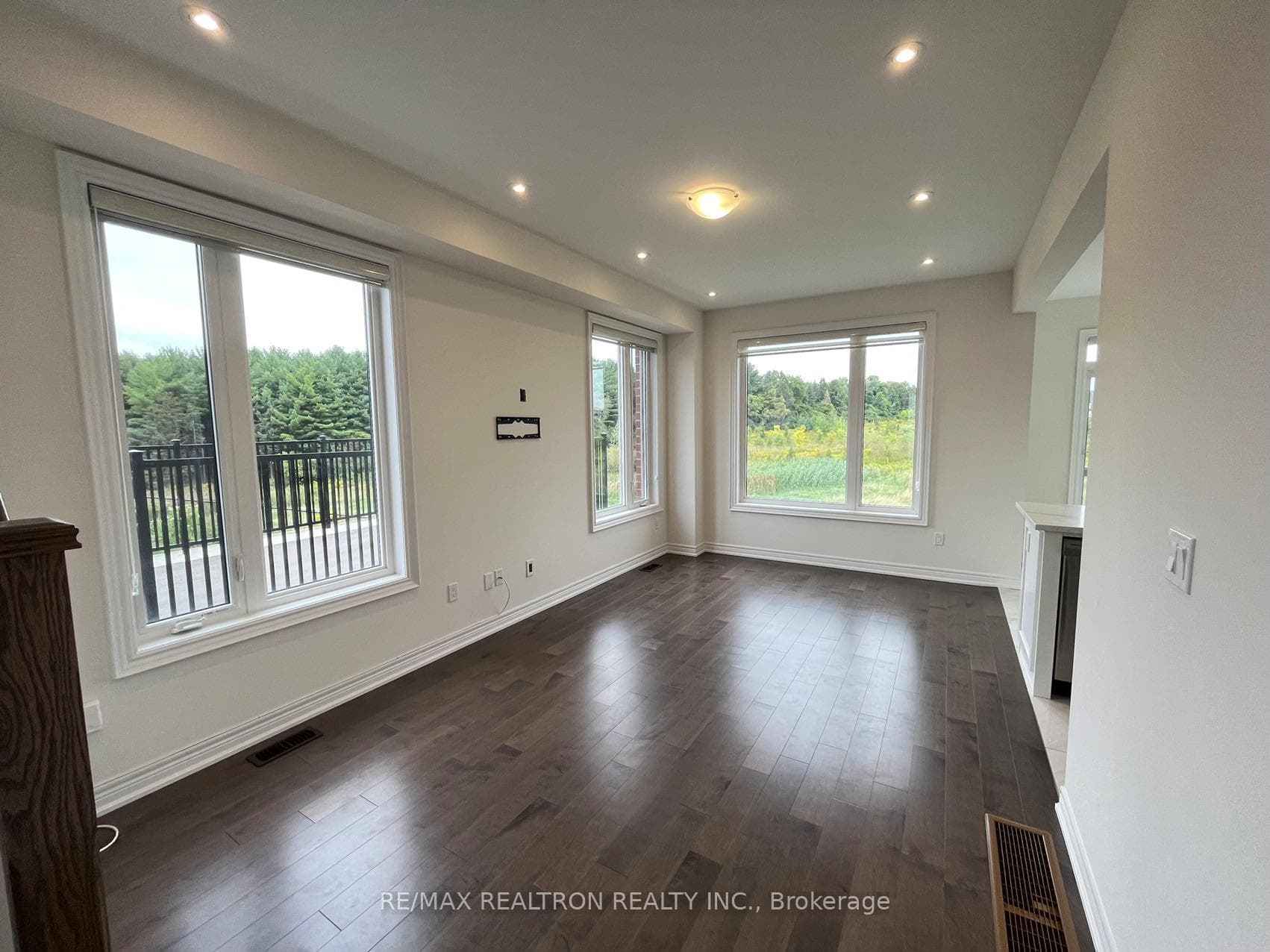 24 Stubbs Lane photo 13