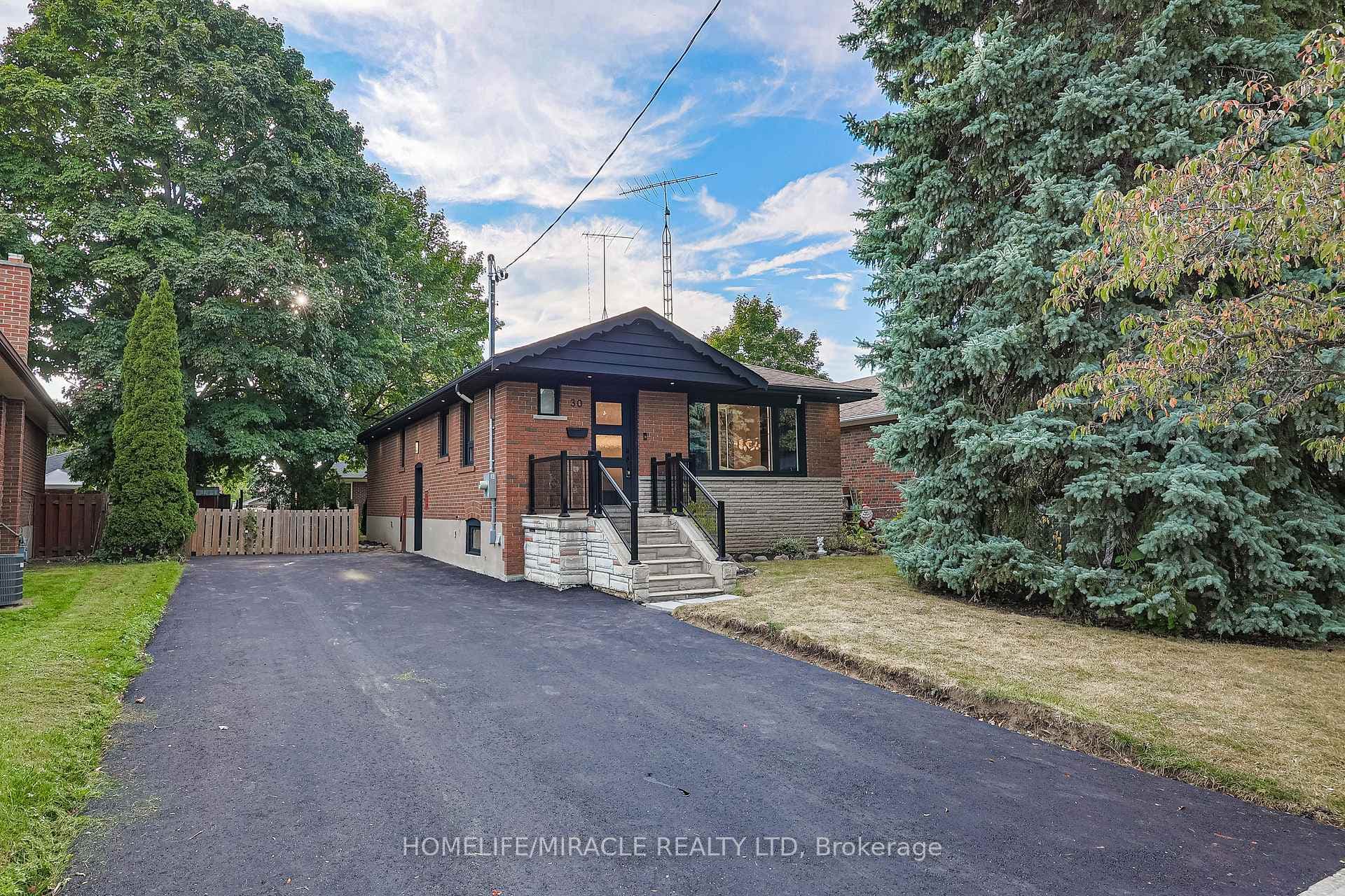 30 chandler Drive photo 1