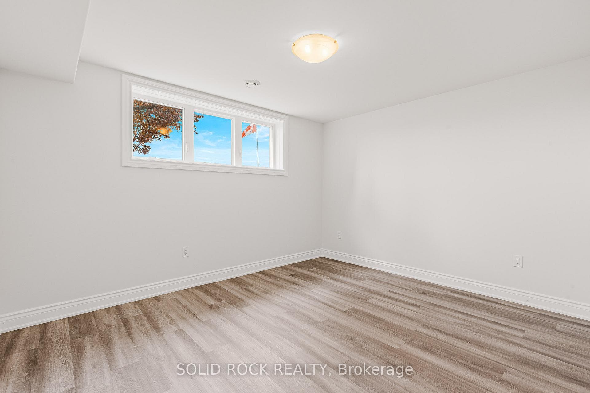 30 Lakeview Drive photo 25