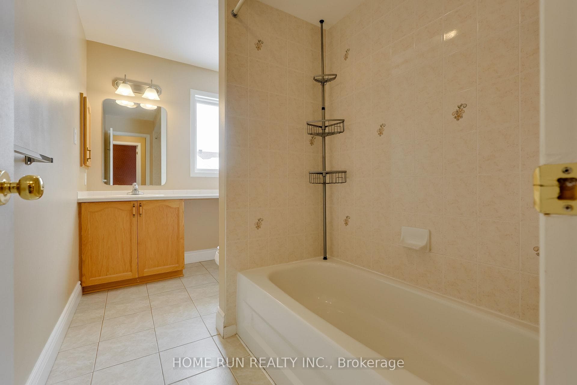 11 Westmeath Crescent photo 35
