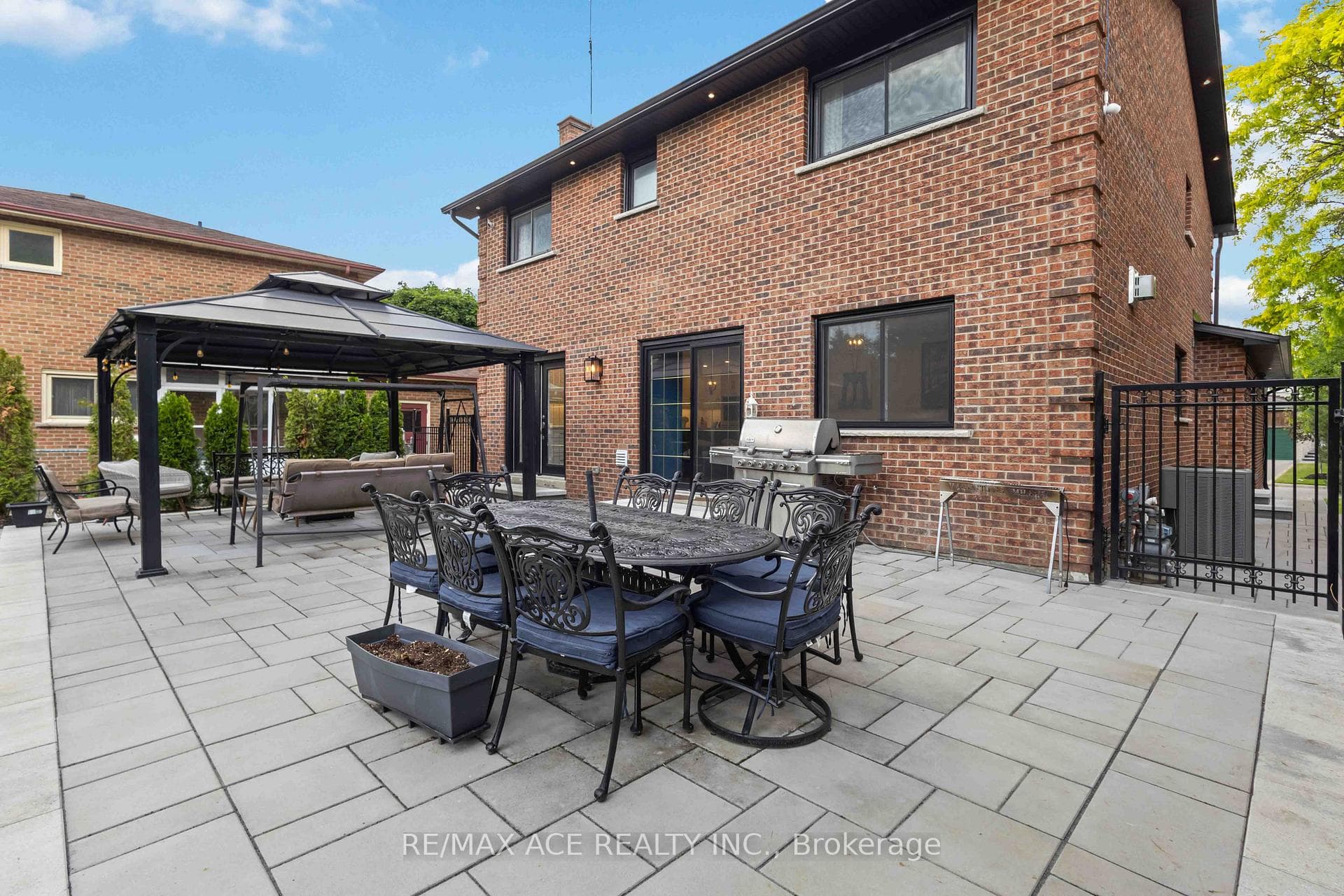19 Barker Court photo 45
