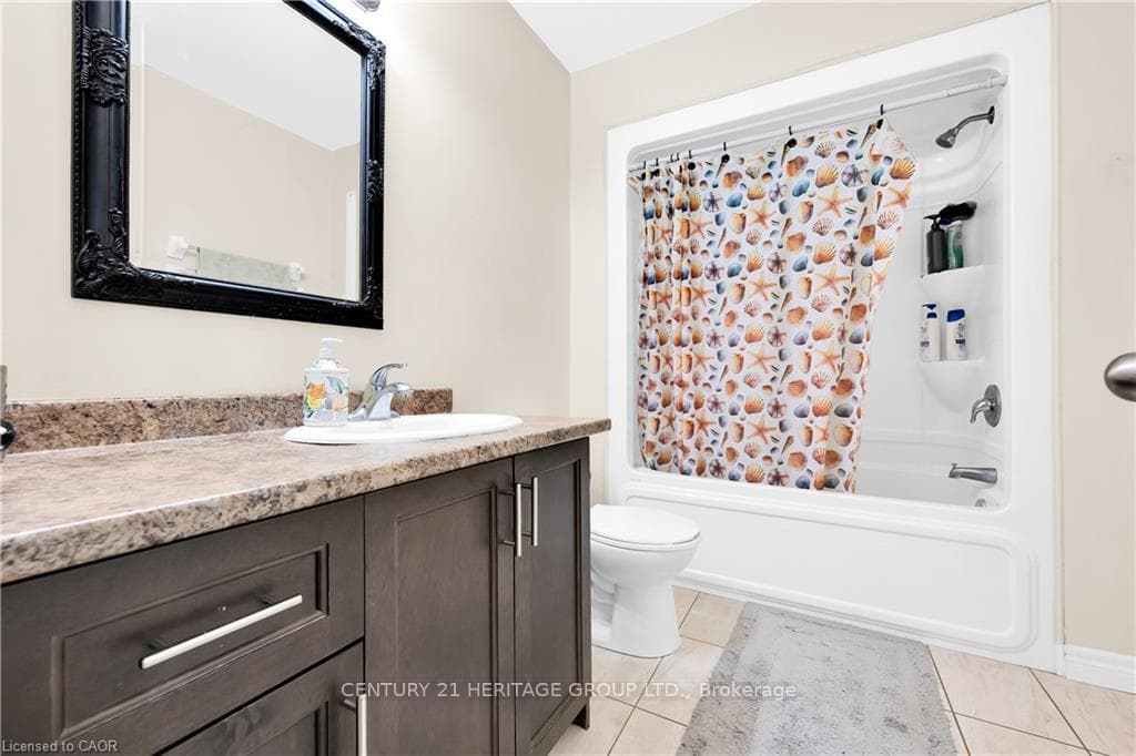 1354 Upper Sherman Avenue photo 19