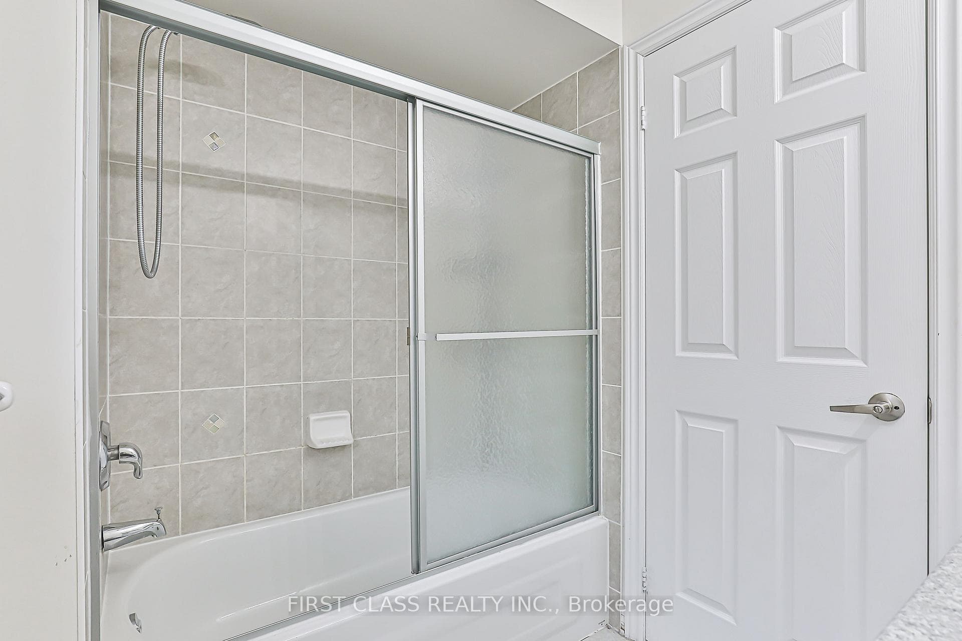 35 Kirkland Place photo 38