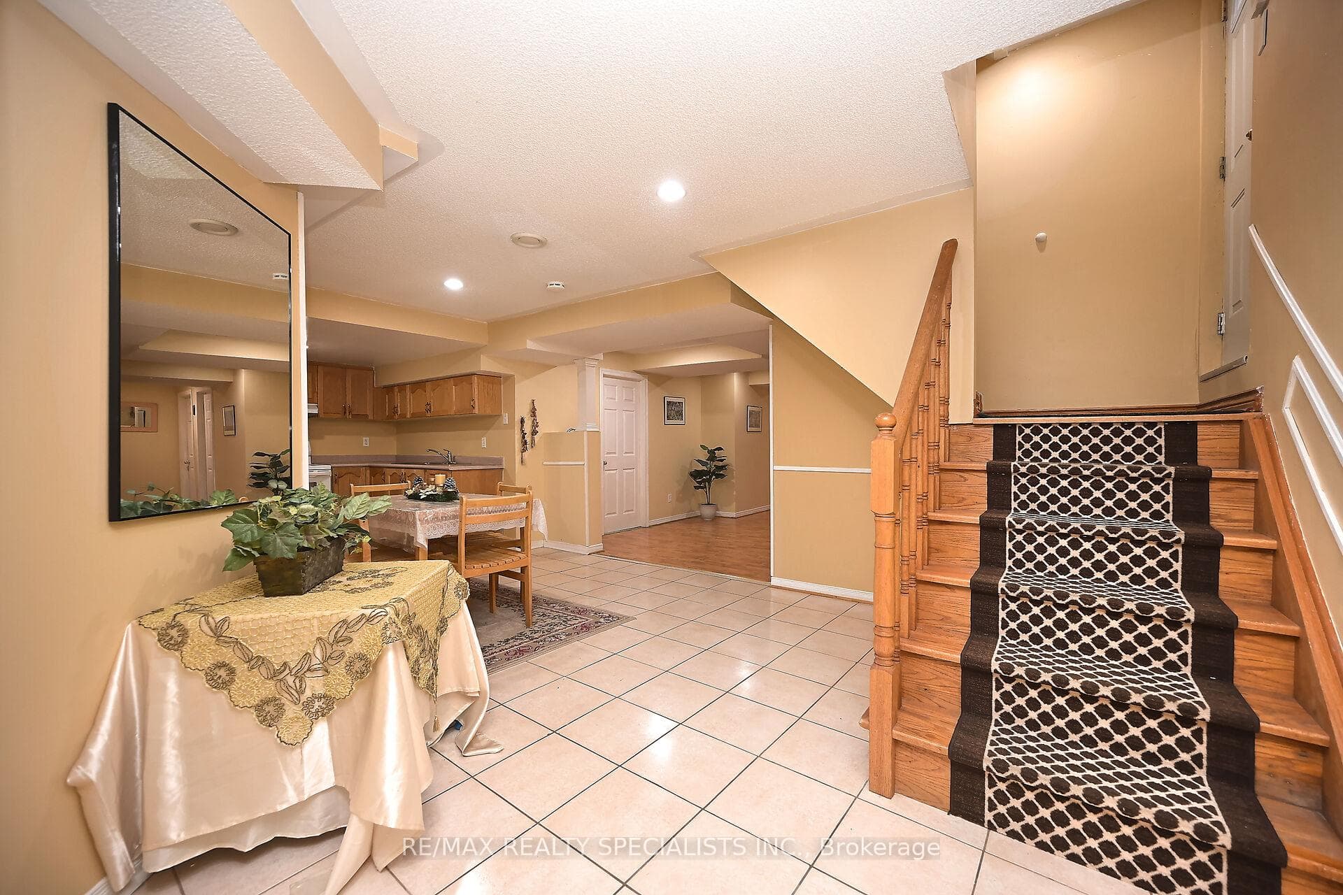 5421 Kinglet Avenue photo 25