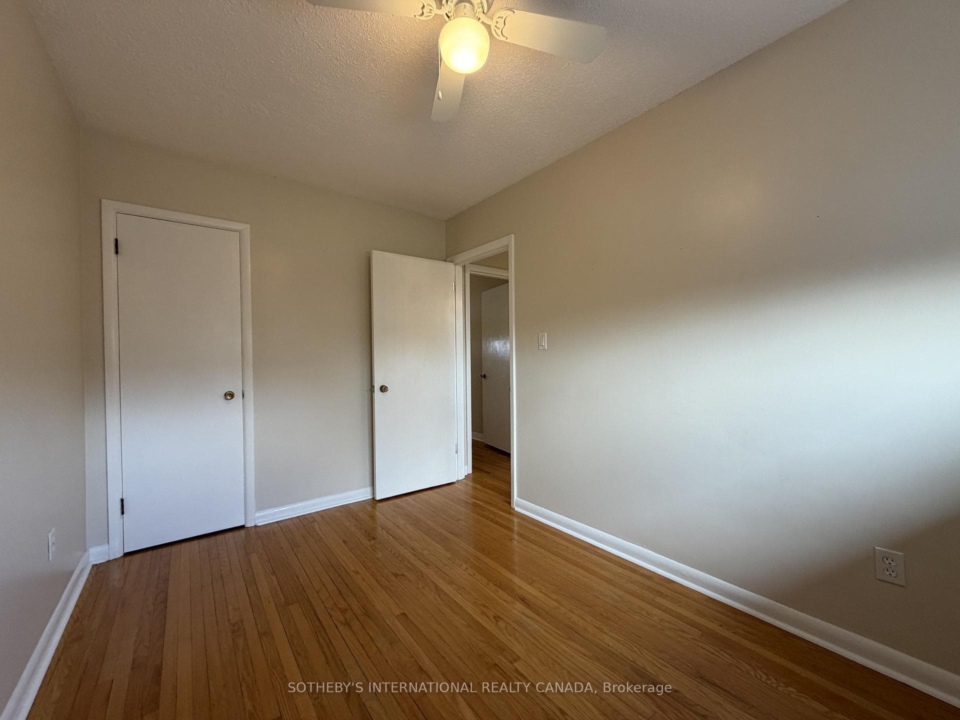 243 Bartholomew Street photo 13