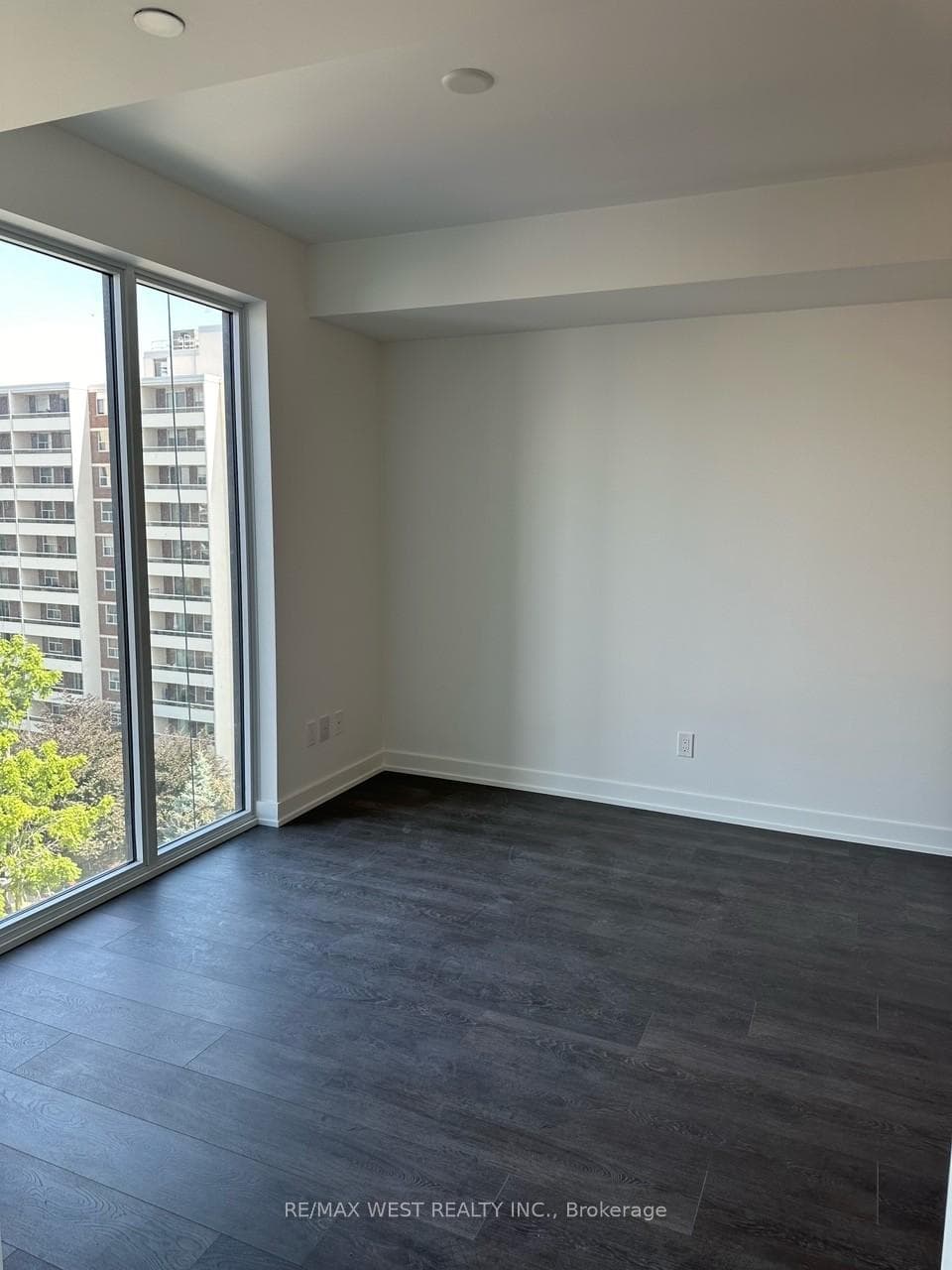 370 Martha Street Unit 701 photo 5
