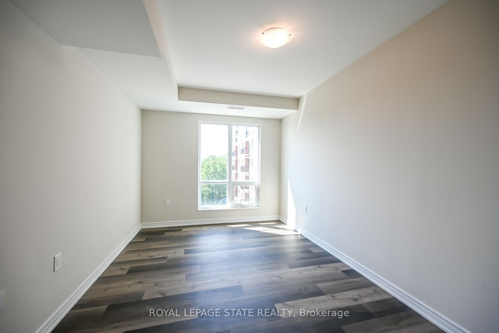 2750 King Street Unit 512 photo 28