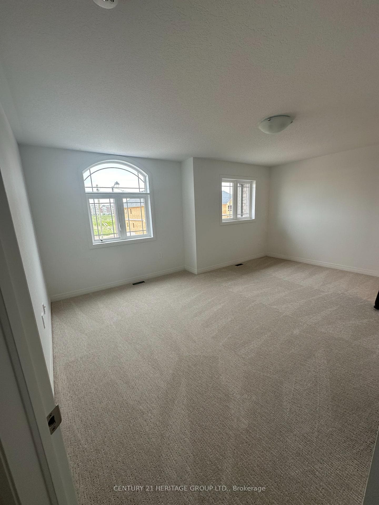 213 Cittadella Boulevard photo 10