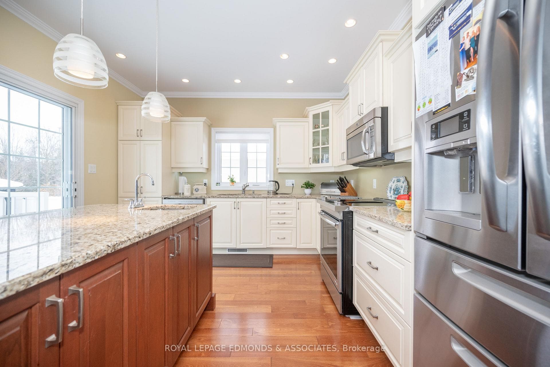 441 D'Youville Drive photo 12