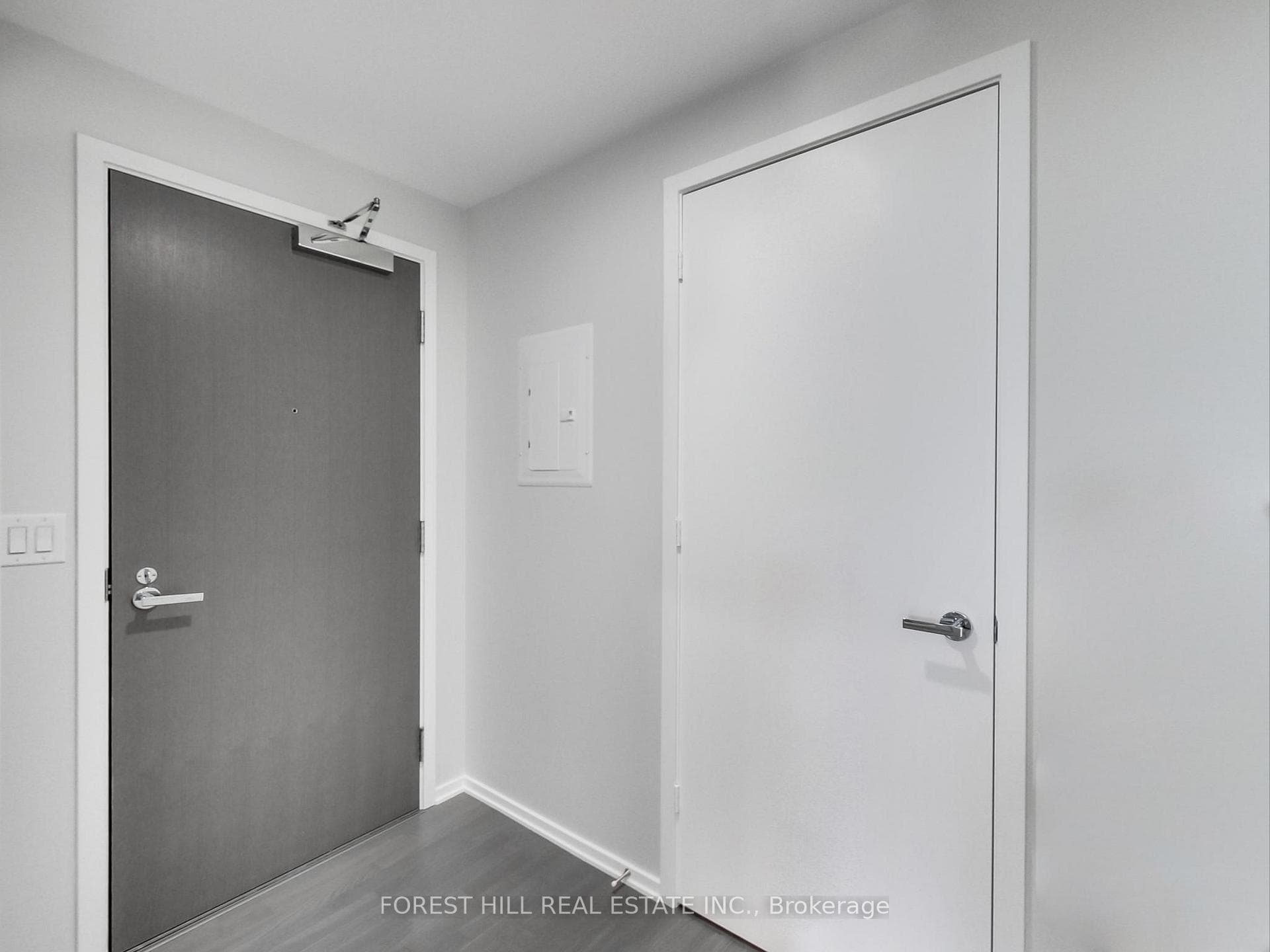 1 Bloor Street Unit 6001 photo 2