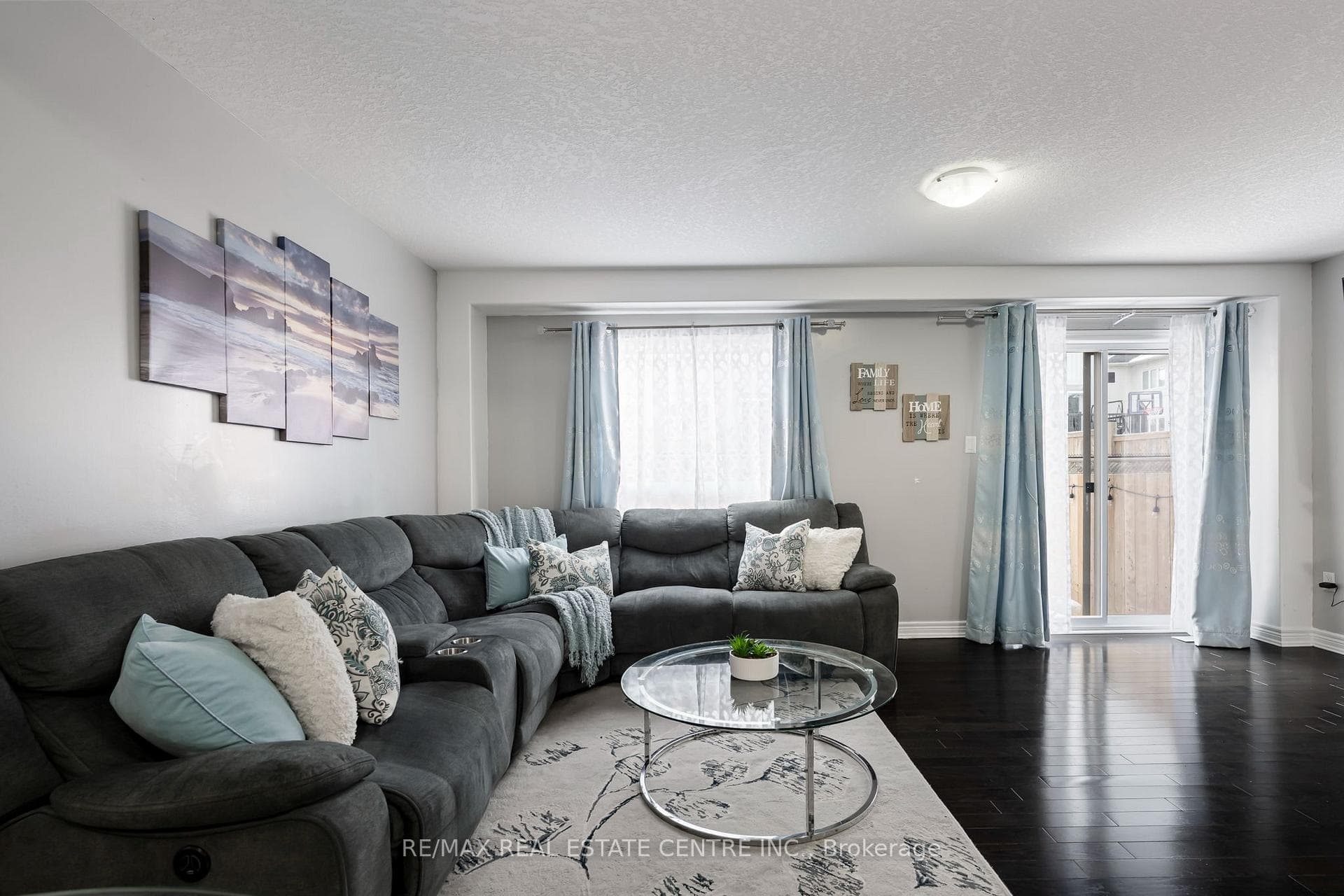 124 Parkinson Crescent Unit 67 photo 16