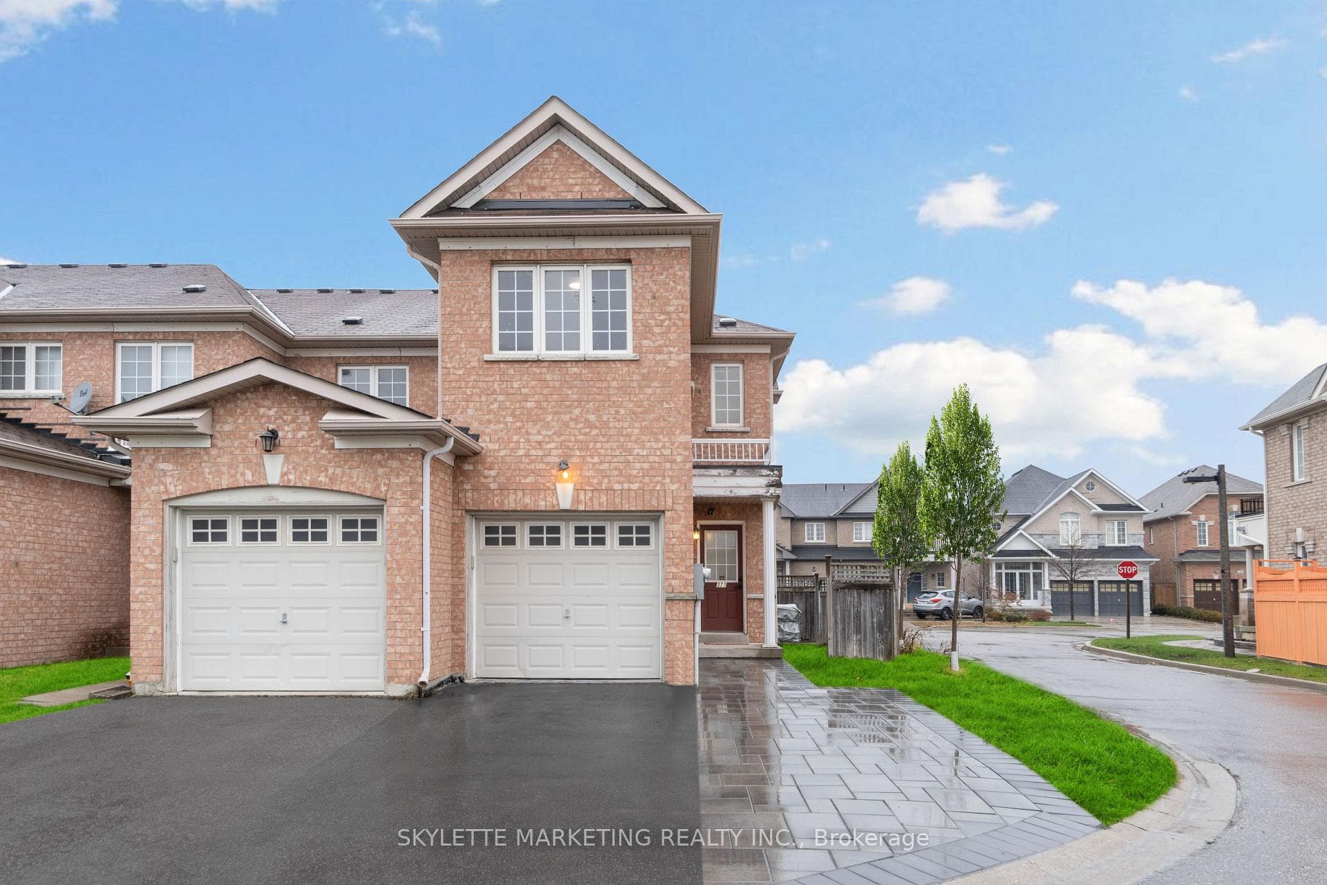 377 Caboto Trail photo 34
