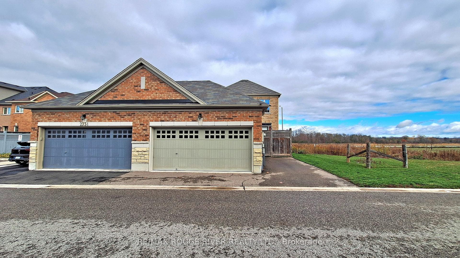 2732 Donald Cousens Parkway photo 46