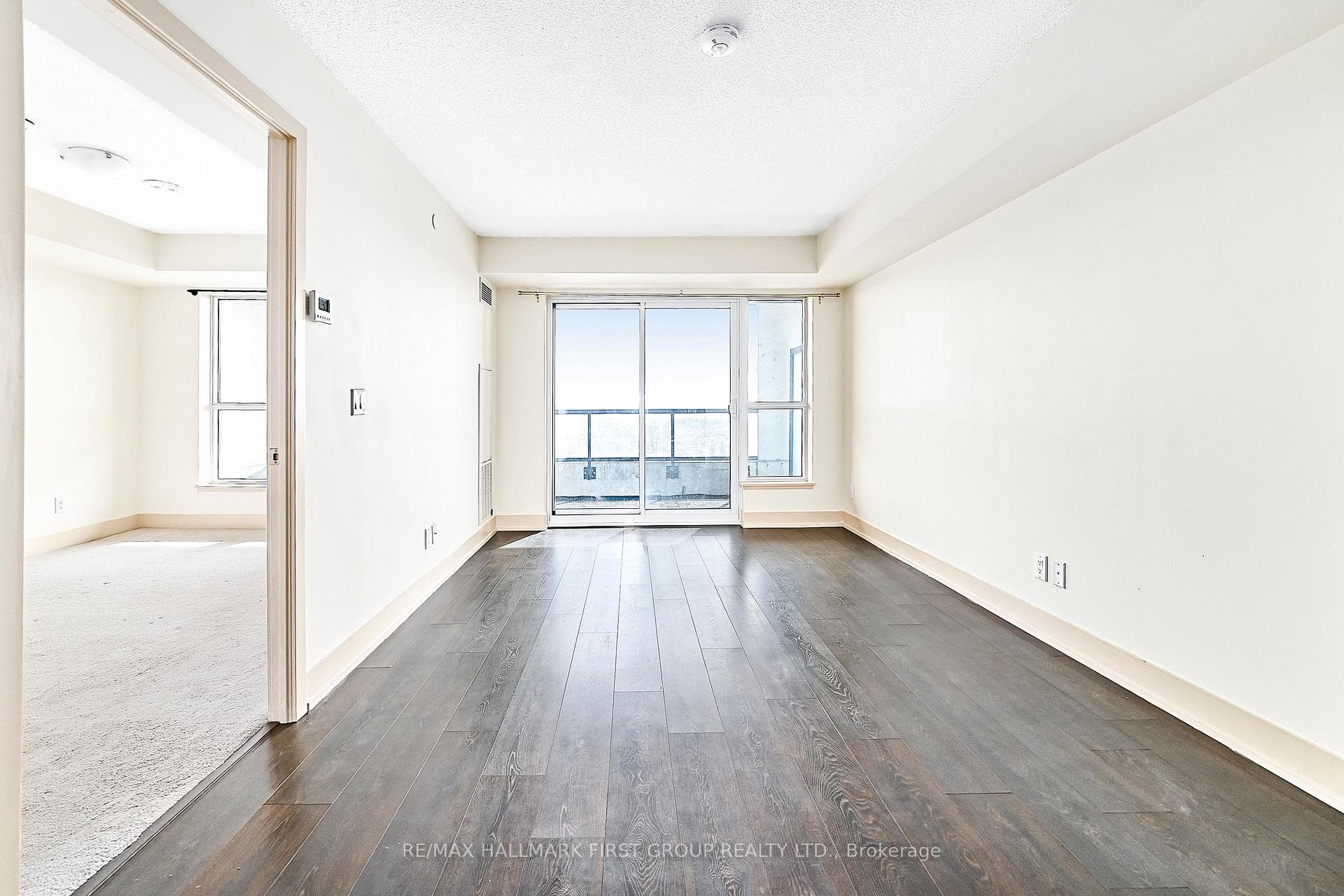 1255 Bayly Street Unit 1605 photo 18