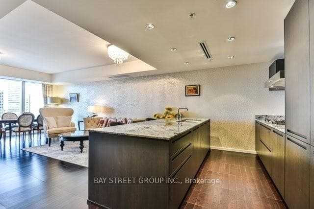 180 University Avenue Unit 4207 photo 8