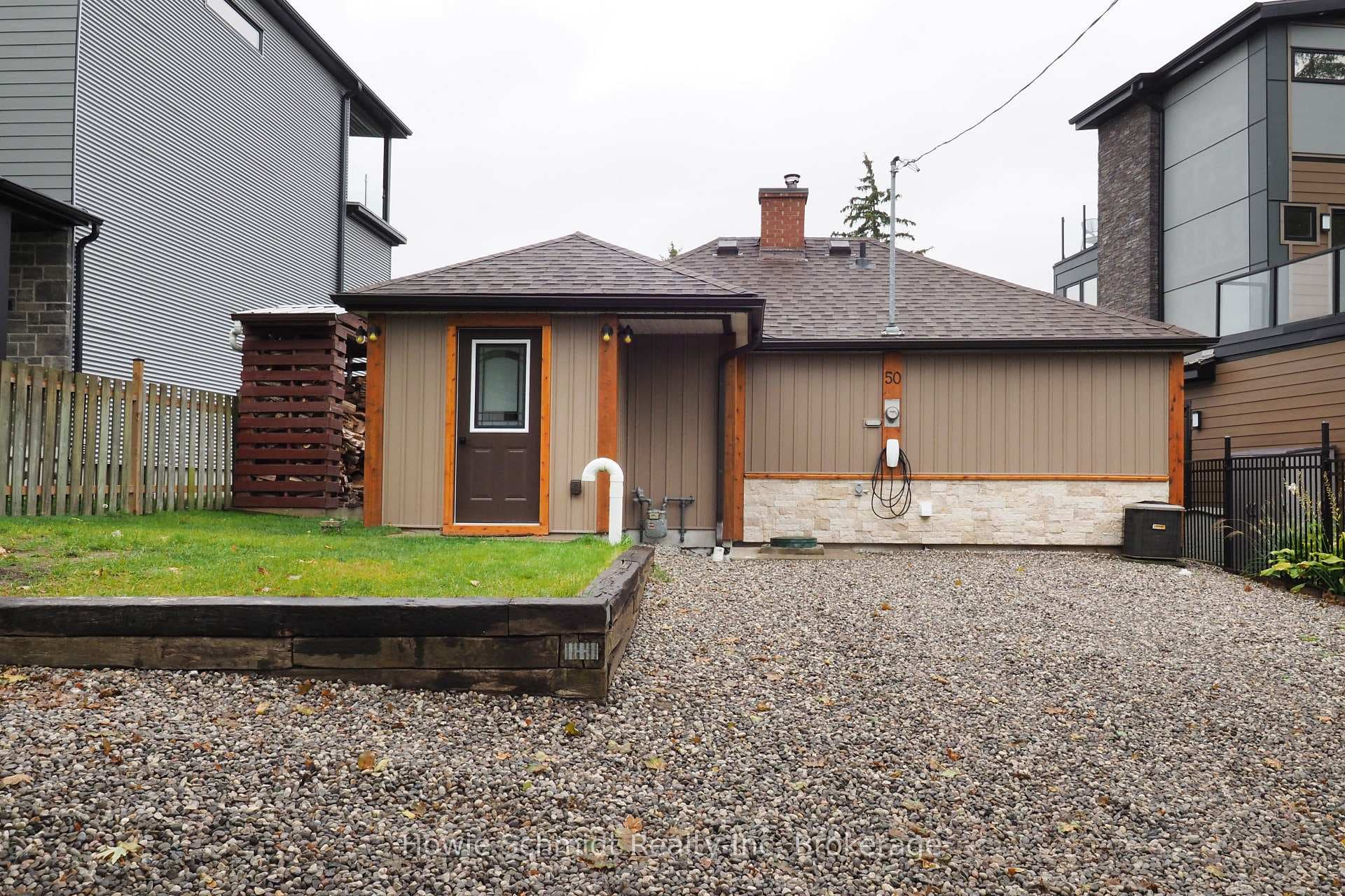 50 Holly Trail photo 4
