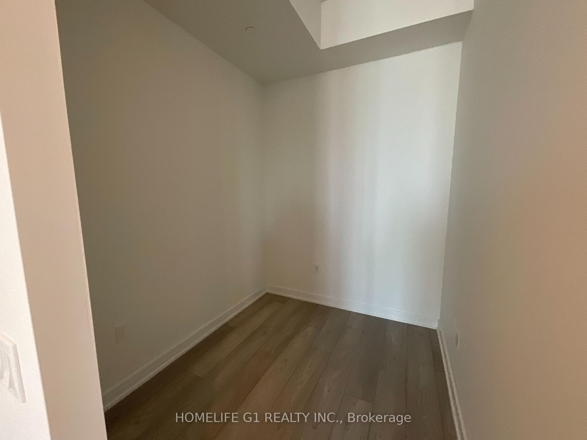 1 Fairview Road Unit 2612 photo 12