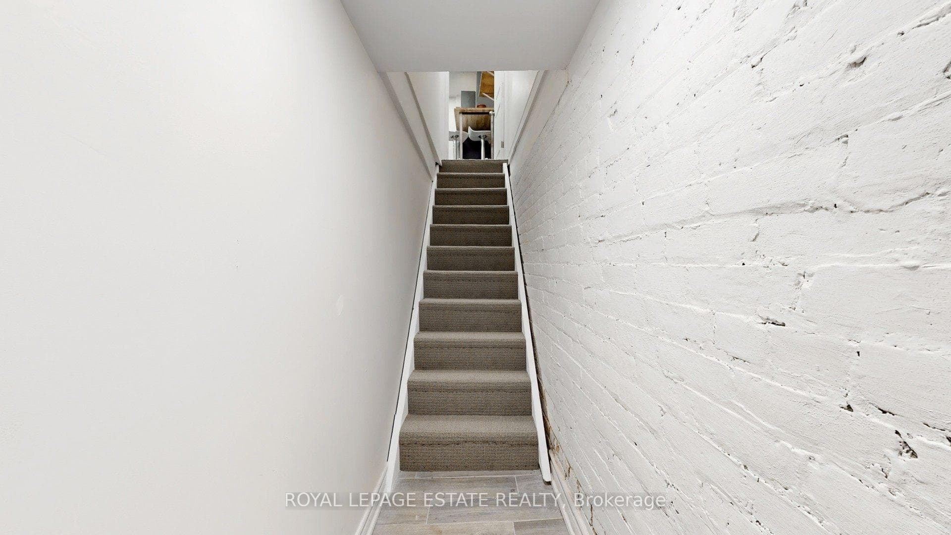 Stair to bsmt