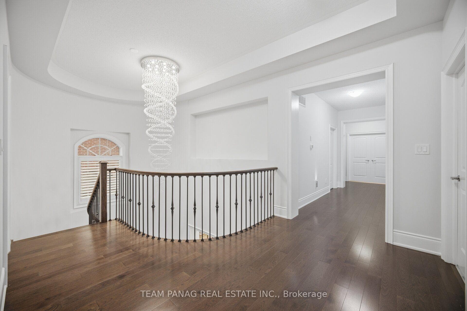 7 Balloon Crescent photo 23