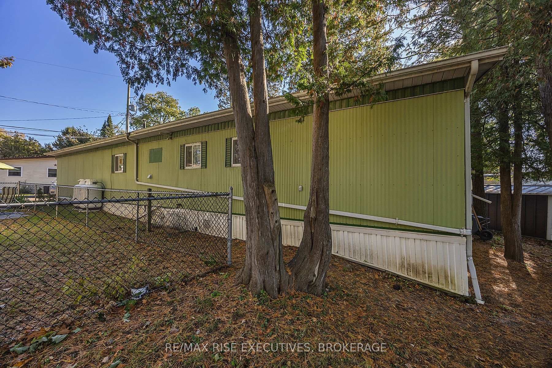 5569 Bath Road Unit 22 photo 35
