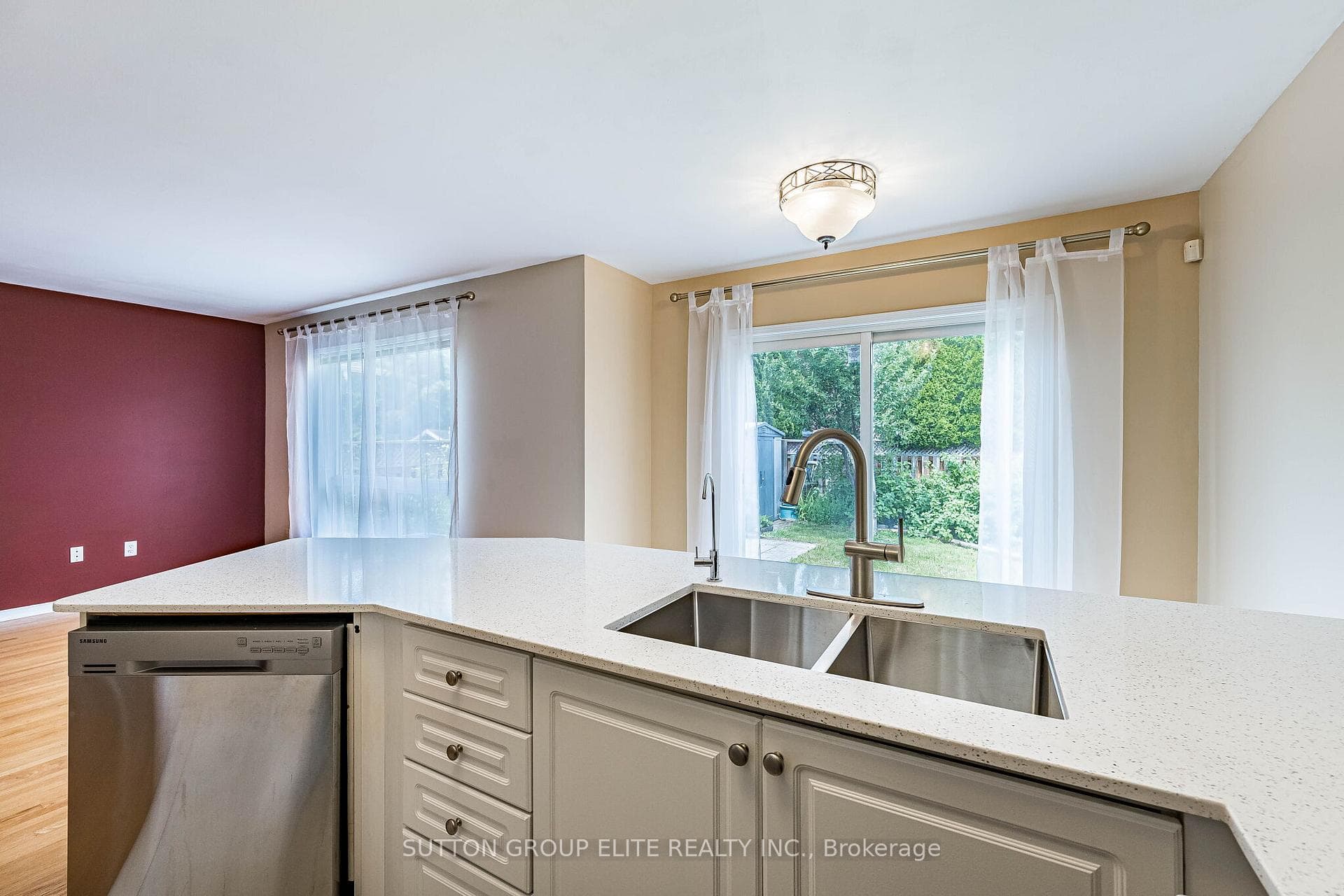 69 Legend Lane photo 16