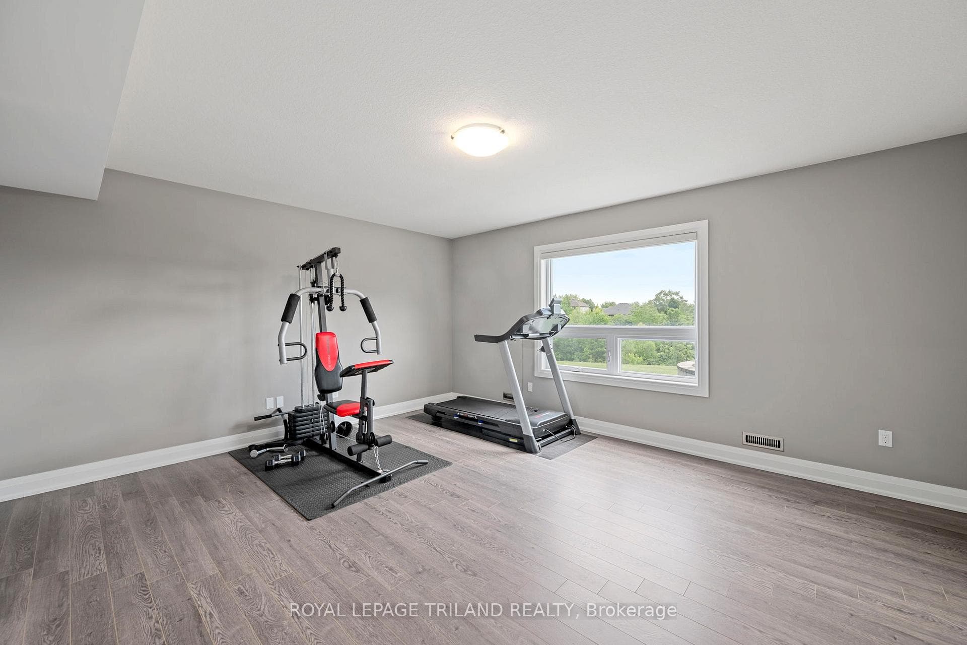 1010 Longworth Road photo 39