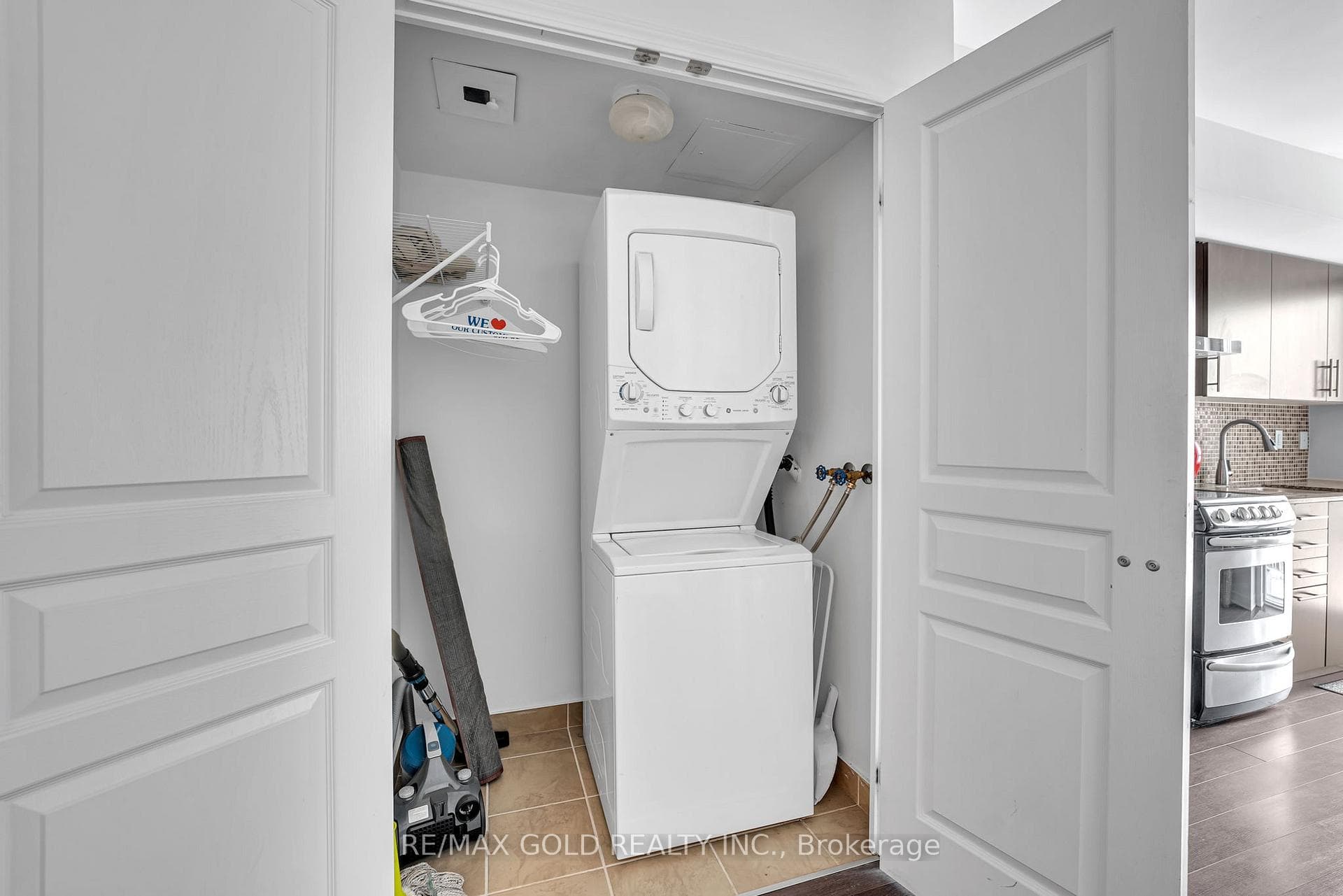 352 Front Street Unit 710 photo 25